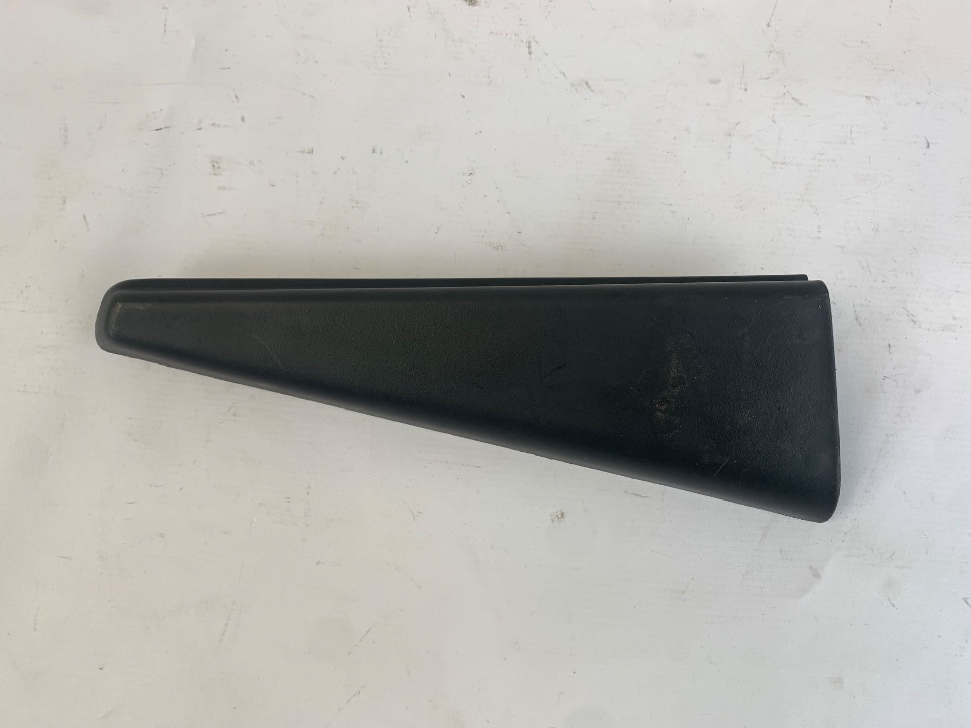 Acabamento Moldura Traseiro Direito Jeep Compass 2016 2021