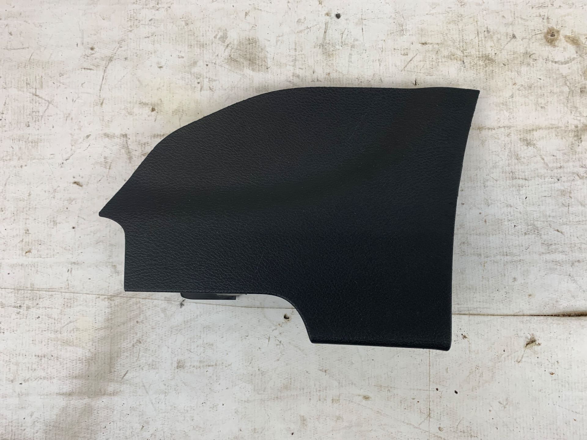 Acabamento Console Dianteiro Direito Jeep Compass 2016 2020