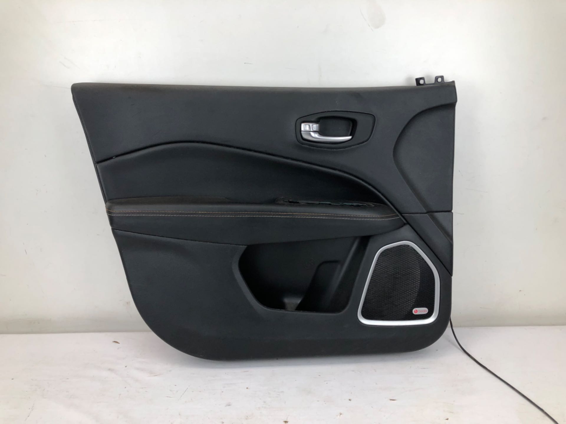 Forro Porta Dianteiro Esquerdo Jeep Compass 2.0 2016 2020