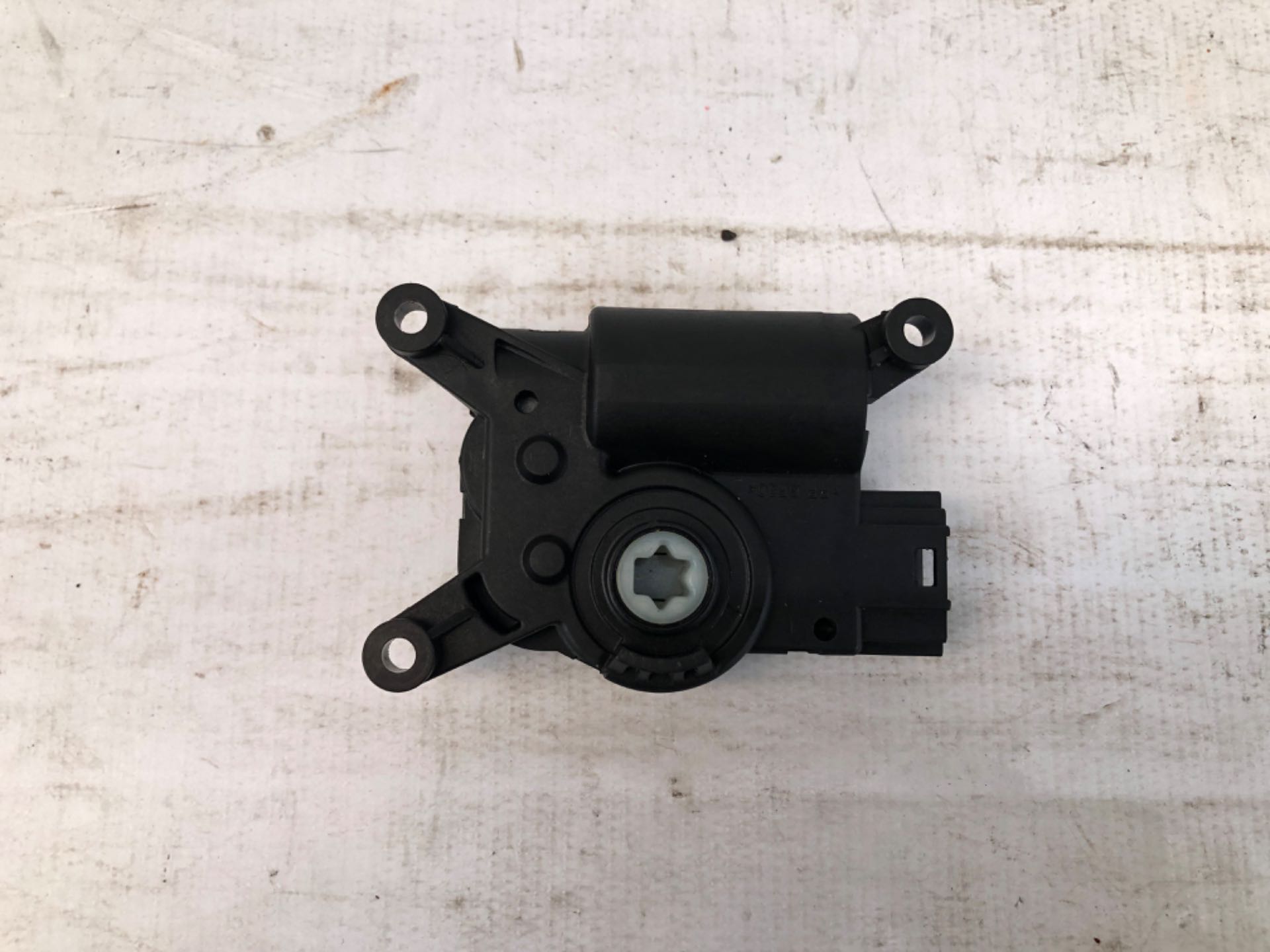 Motor Atuador Ar Condicionado Compass 2016 2020 1138004221