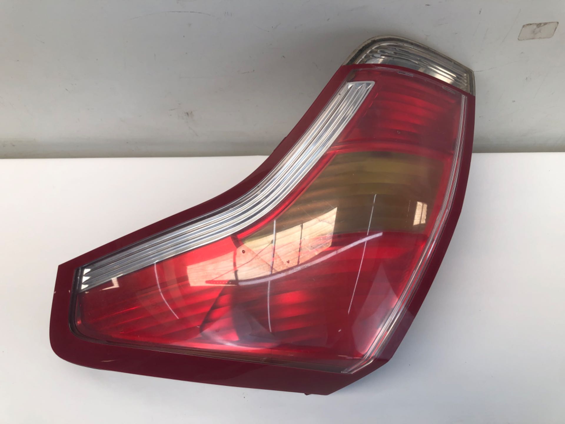 Lanterna Direita Citroën C4 Pallas 2007 2013 Detalhe