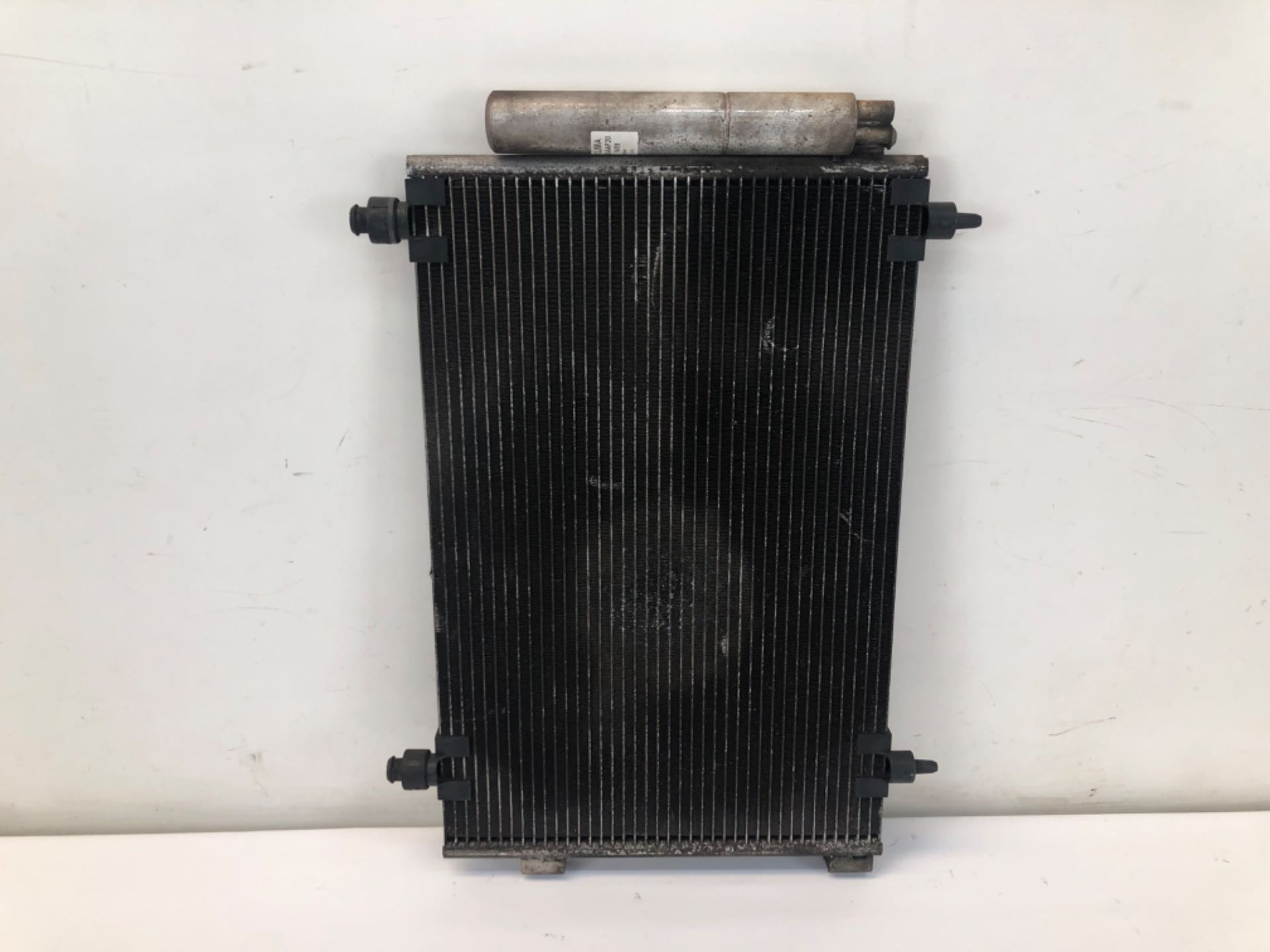 Condensador Ar Condicionado C4 Pallas 2.0 16v 2010 Detalhe