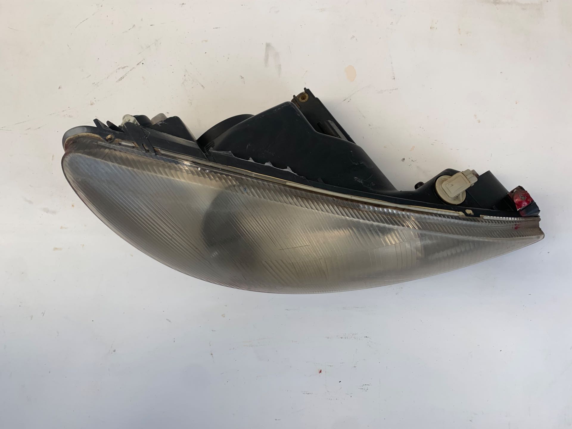 Farol Dianteiro Direito Peugeot 206 1999 2009