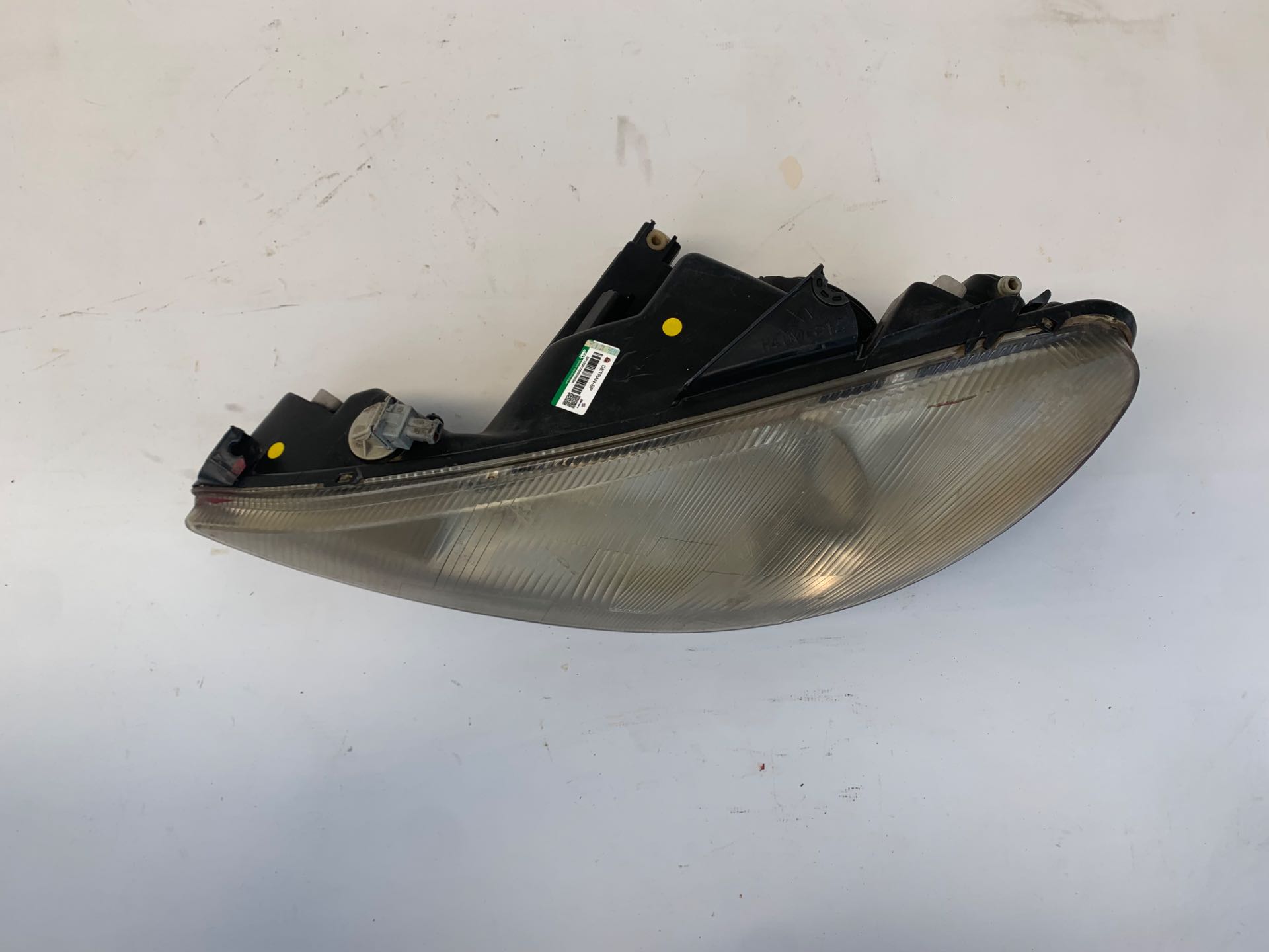 Farol Dianteiro Esquerdo Peugeot 206 1999 2009 Detalhe