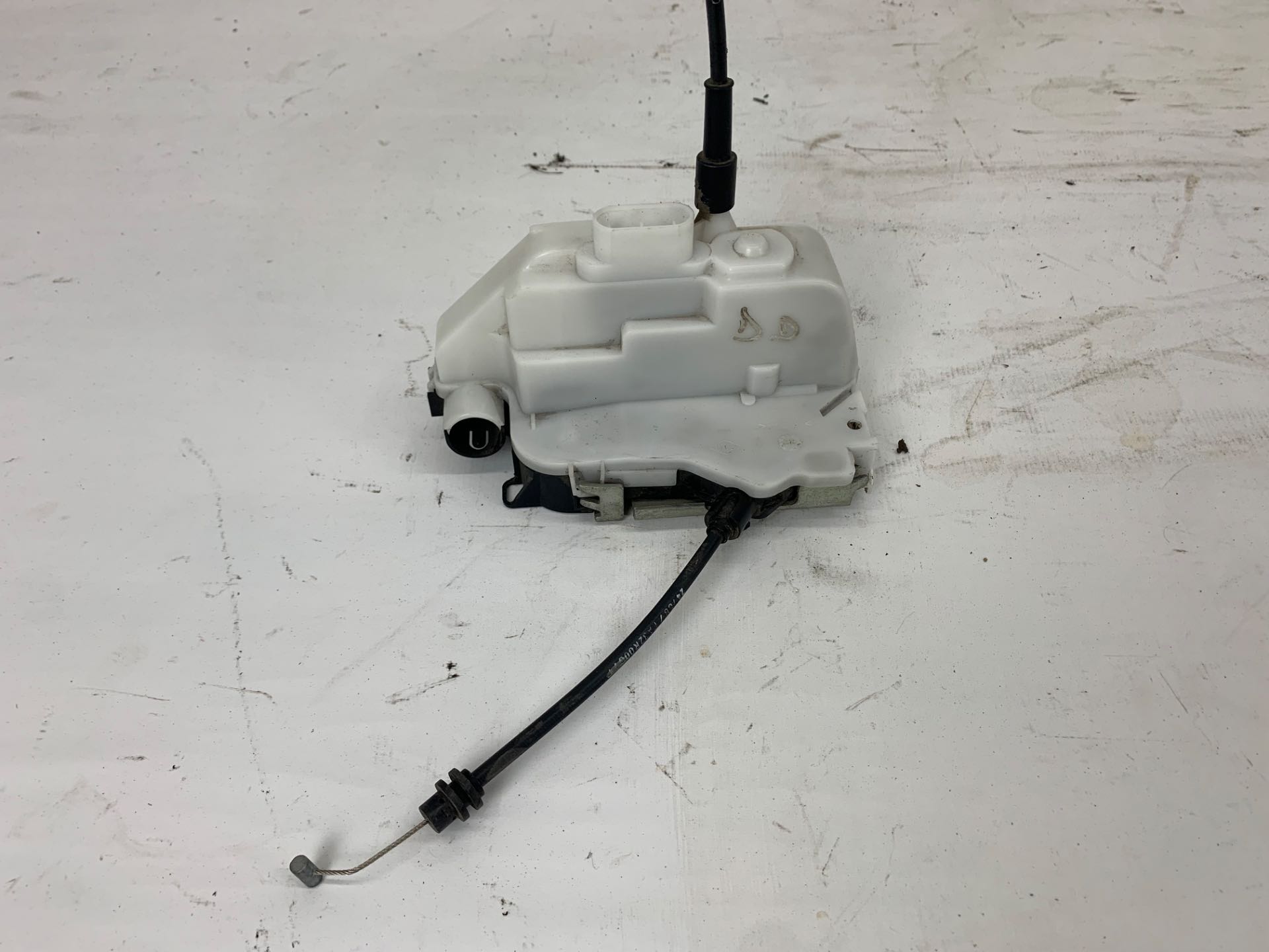 Fechadura Porta Dianteira Direita Citroën C3 2003 2012