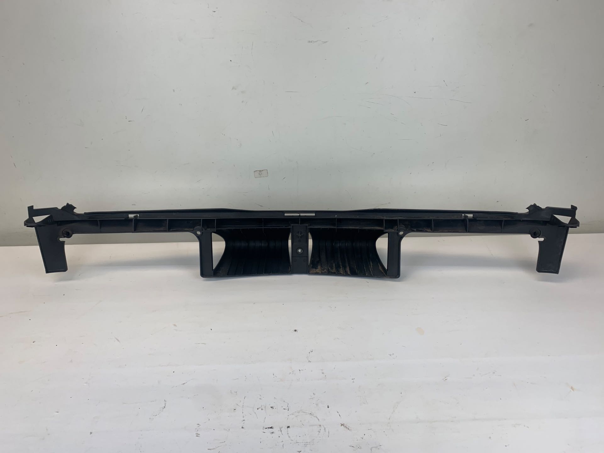 Suporte Central Para Choque Traseiro Citroën C3 2003 2012