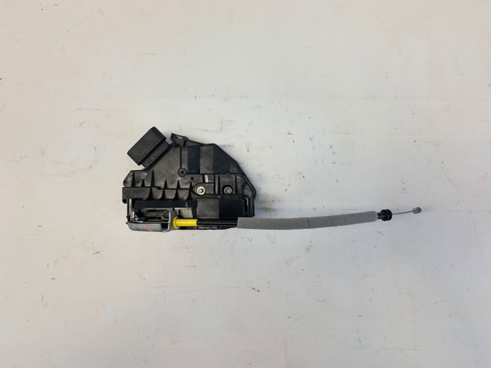 Fechadura Porta Traseira Esquerda Ford Ka 2014 2021