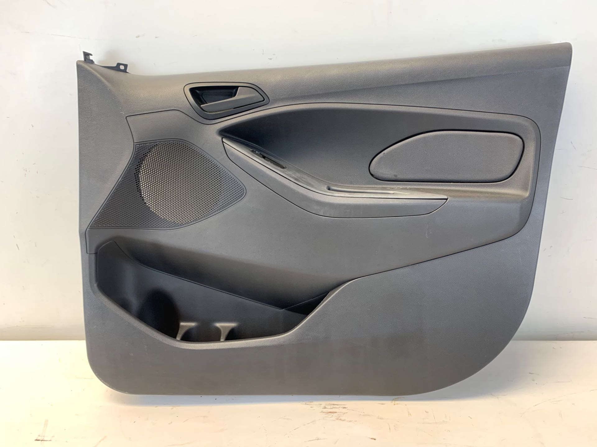 Forro Painel Porta Dianteiro Direito Ford Ka 2014 2021