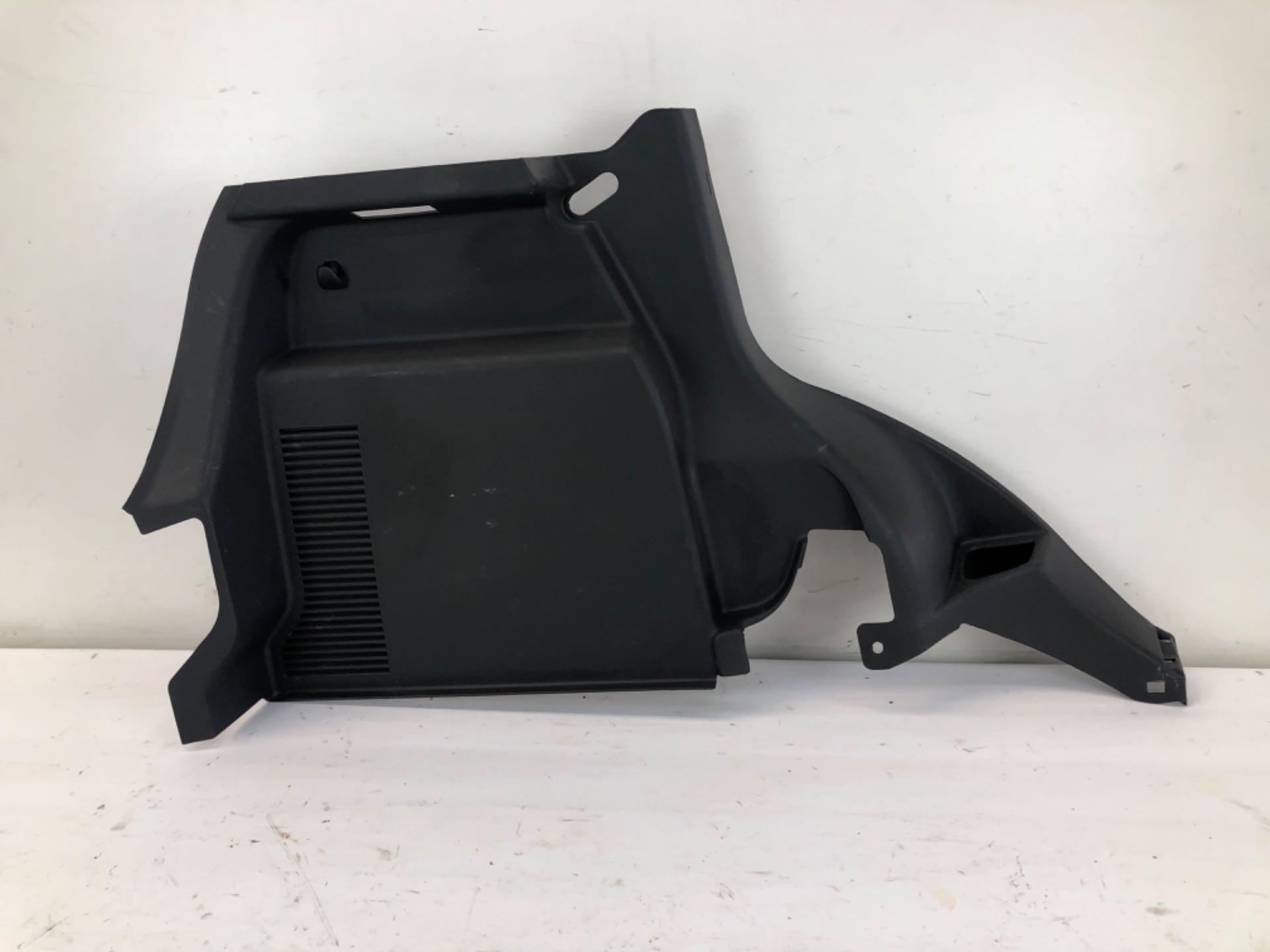 Forro Painel Esquerdo Porta Malas Ford Ka Hatch 2014 2021