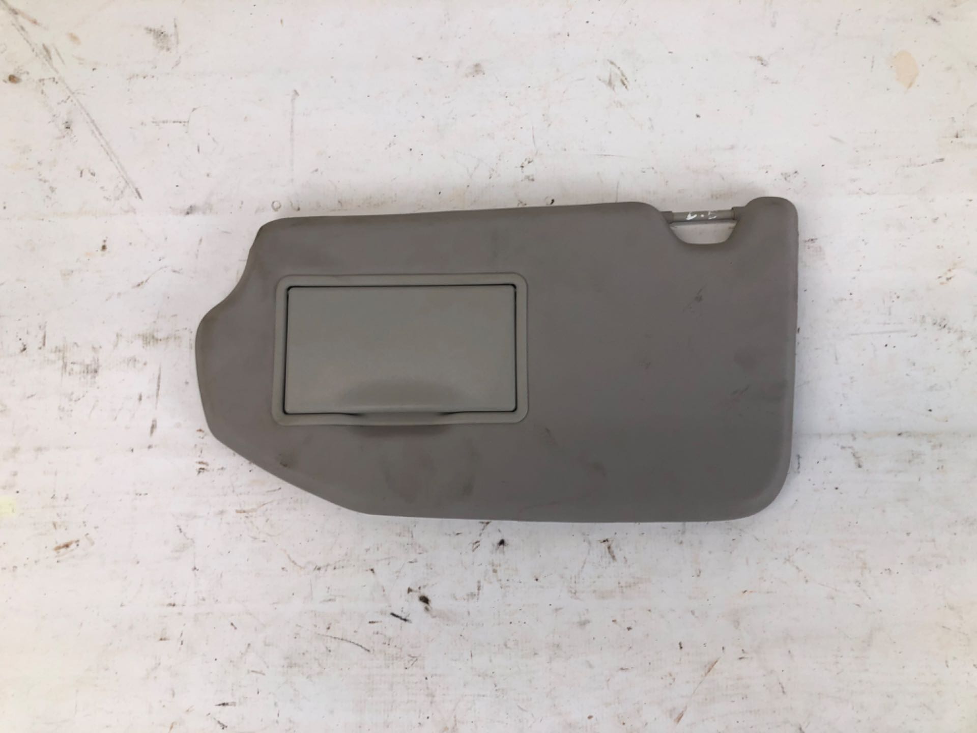 Quebra Sol Esquerdo Ford Ka 2014 2021 Detalhe
