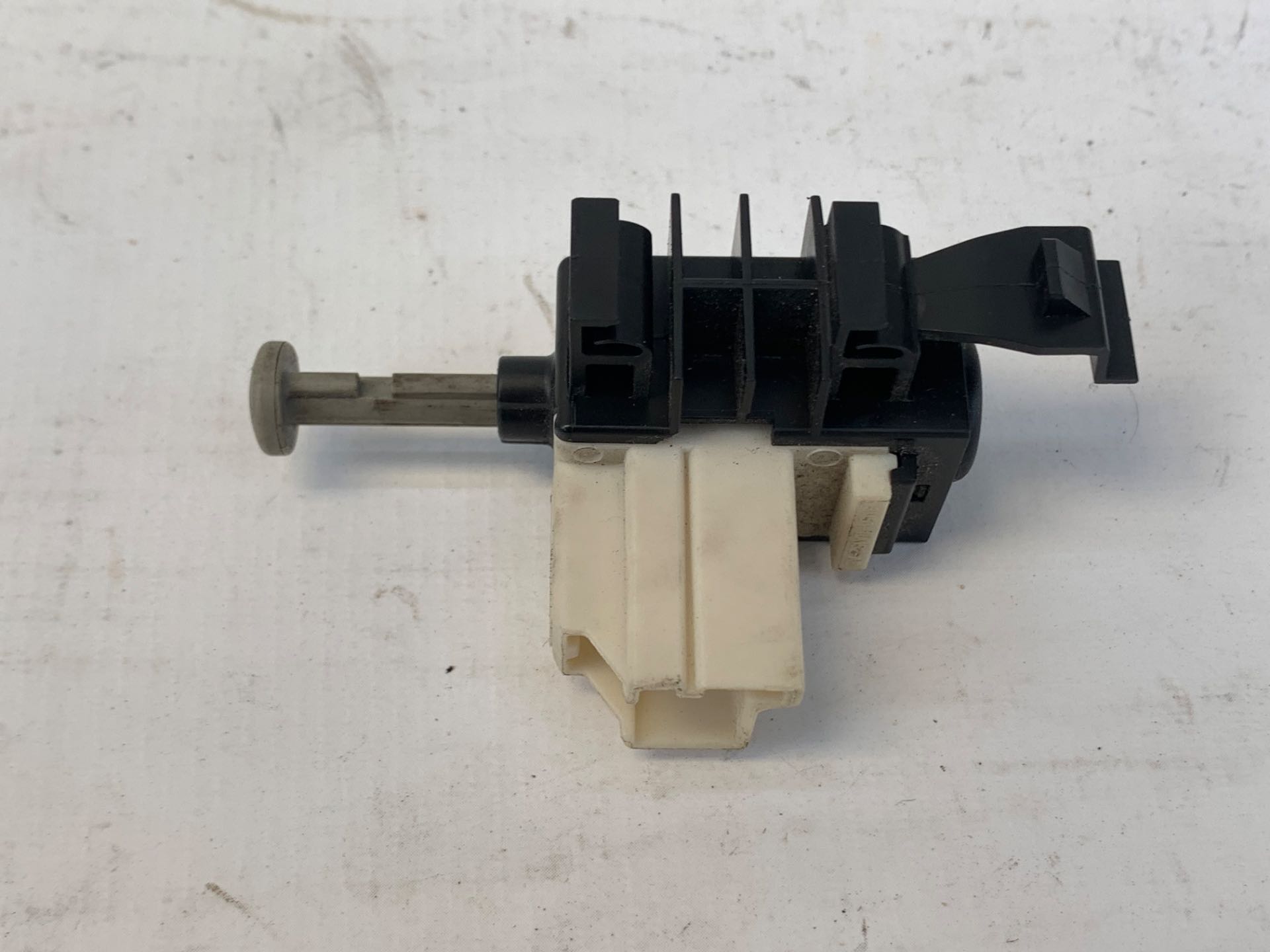 Interruptor Pedal Partida Ford Ka 1.0 2014 2021 3m5t11a152