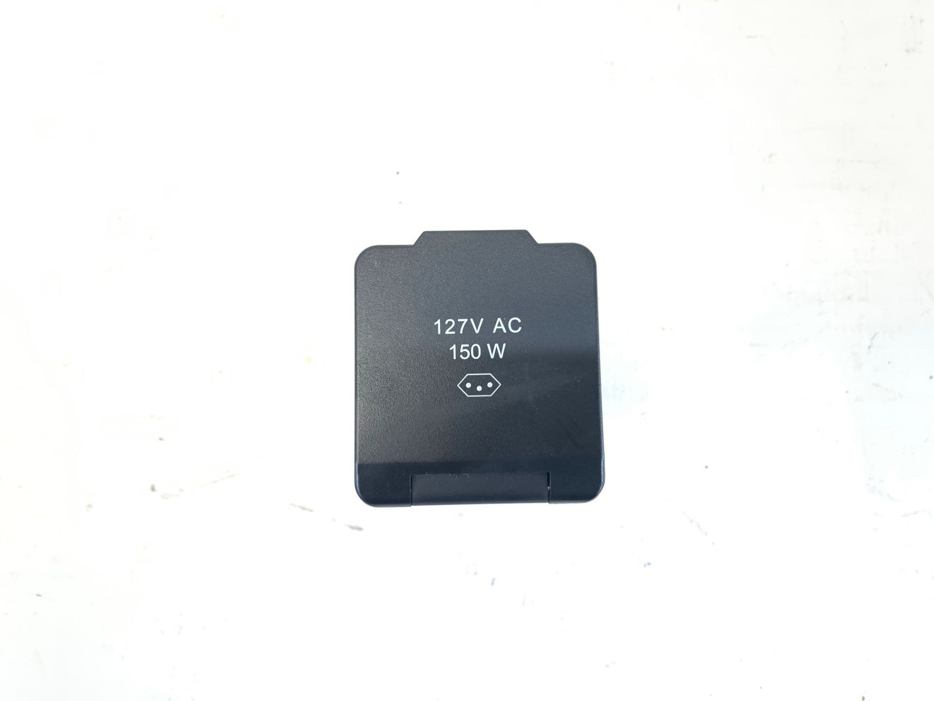 Tomada 127v AC 150w 3 Pinos Jeep Compass 2016 2020