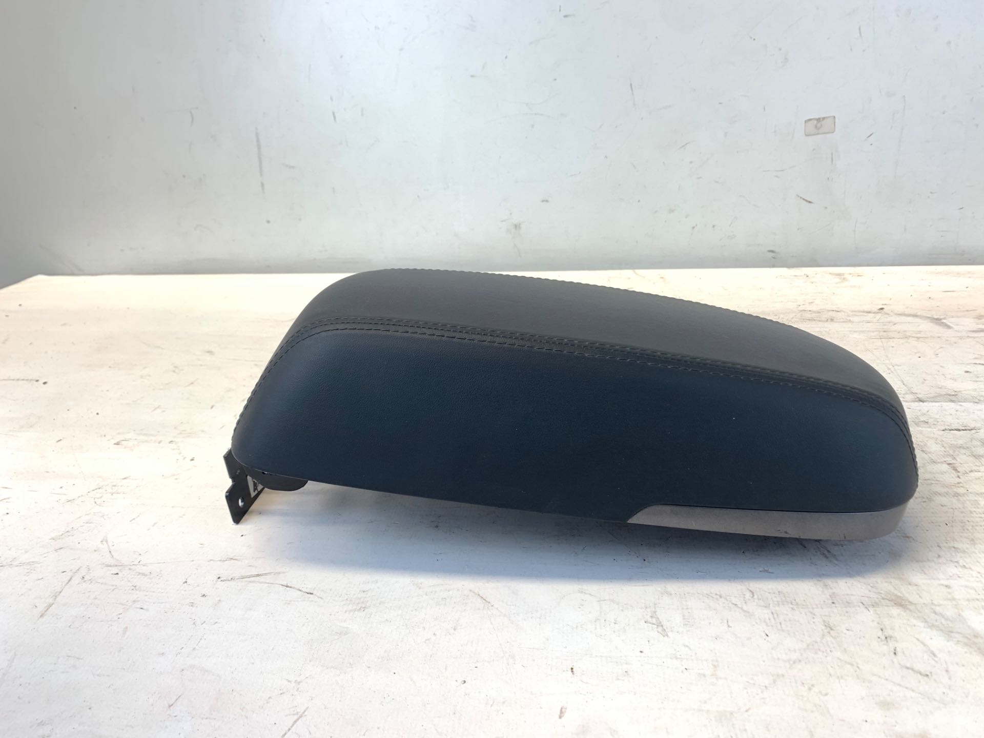 Apoio Braço Console Central IX35 2017 2021 Couro
