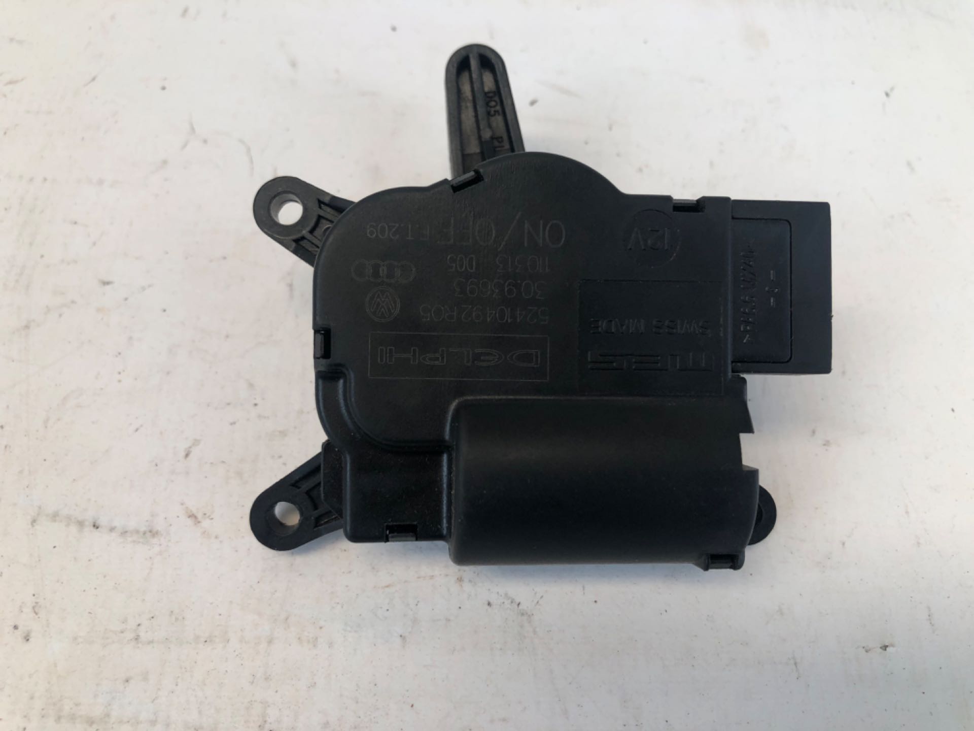 Atuador Caixa Ar Condicionado Vw Amarok 2014 52410492R05