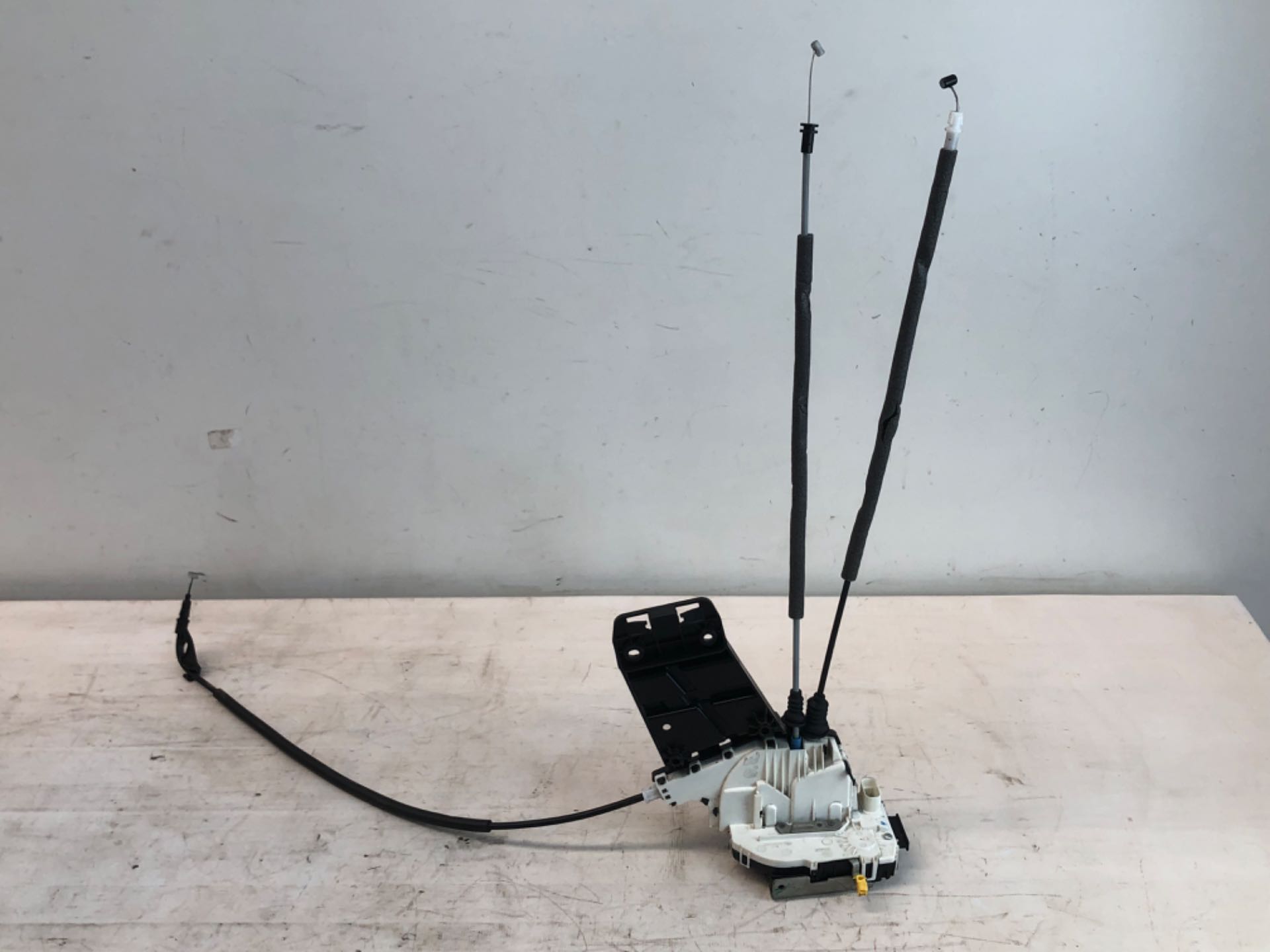 Fechadura Porta Dianteira Esquerda Jeep Compass 2016 2020