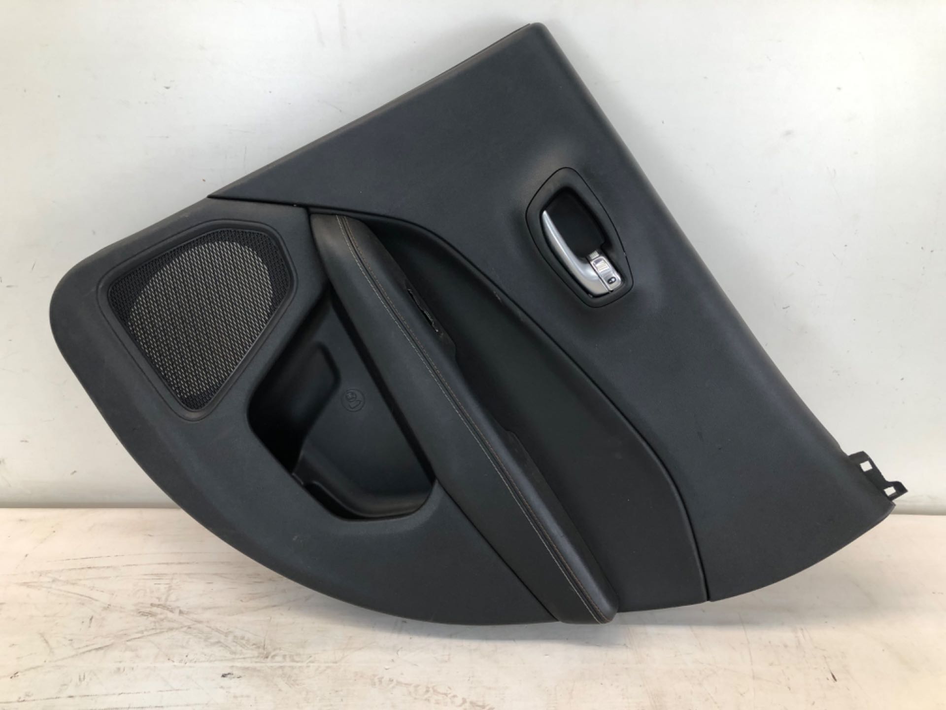 Forro Painel Porta Traseiro Direito Jeep Compass 2016 2020