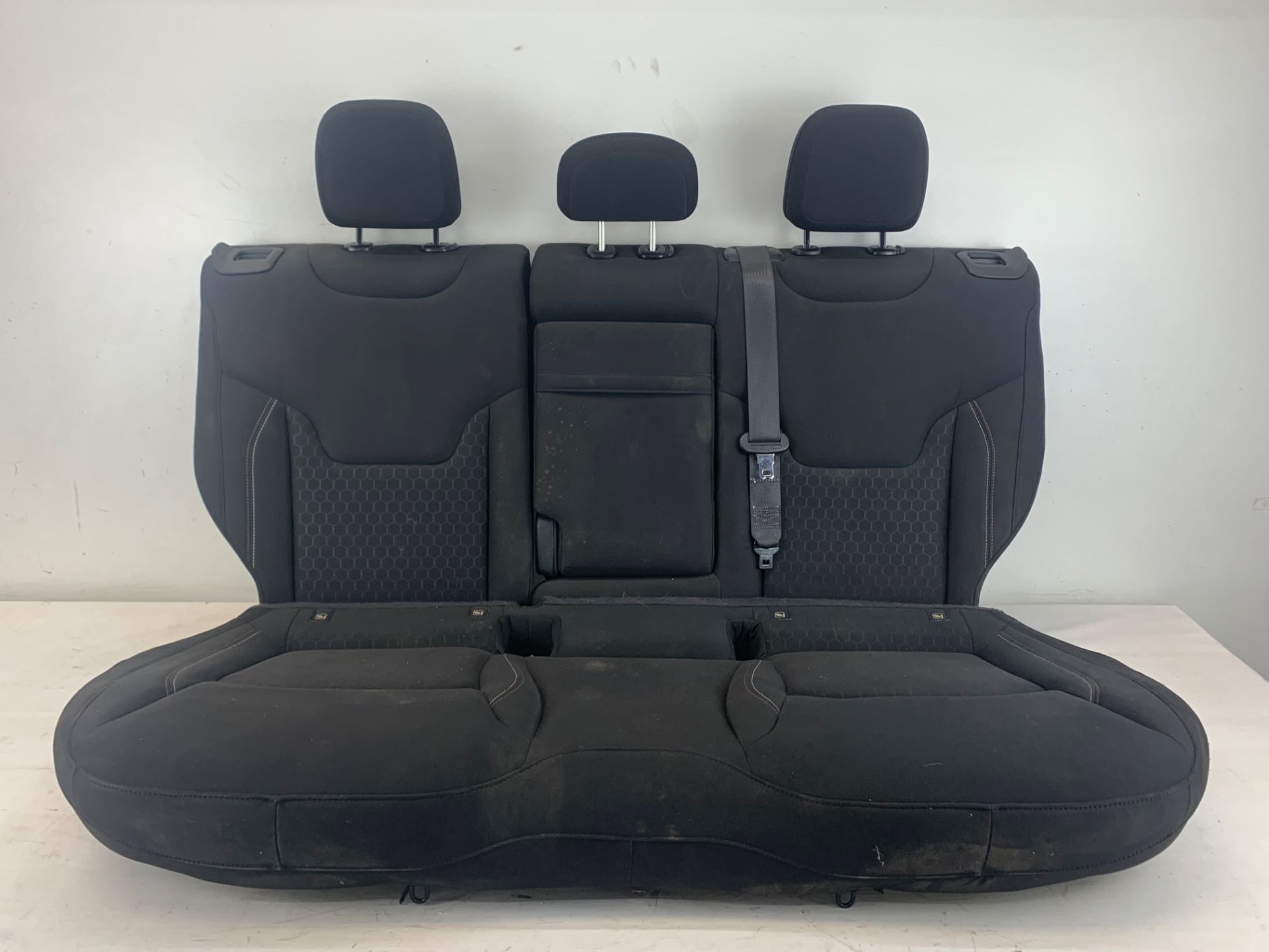 Jogo Banco Traseiro Jeep Compass 2016 2020 Tecido