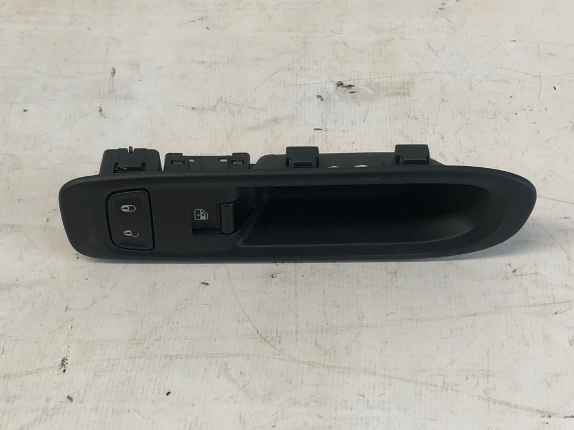 Comando Botão Vidro Dianteiro Direito Jeep Compass 2016 2020