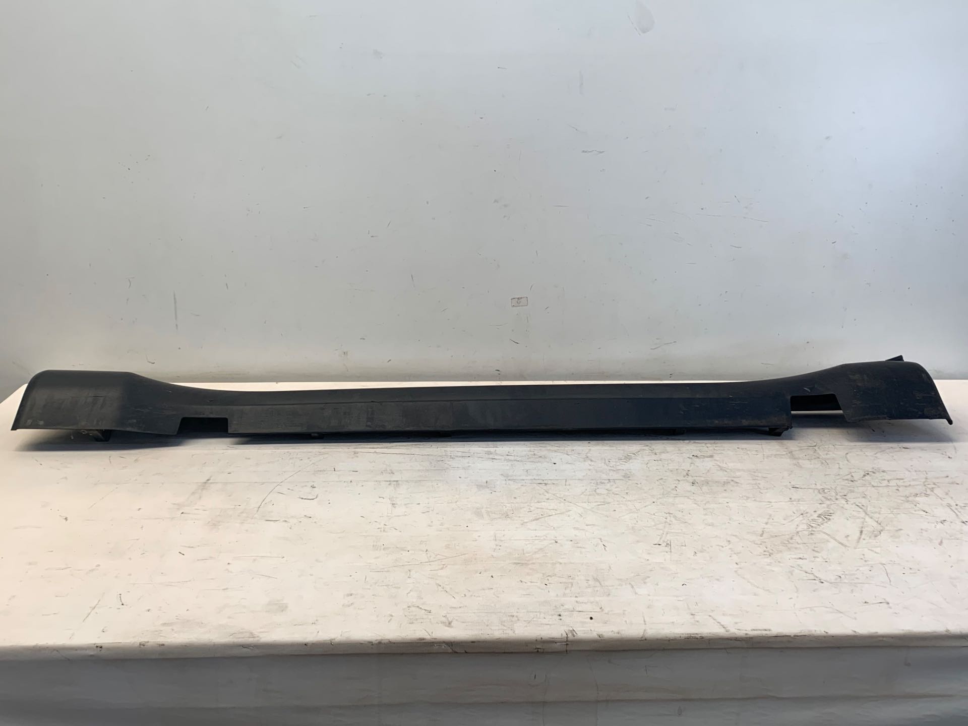 Spoiler Inferior Direito Jeep Compass 2016 2020 Detalhe