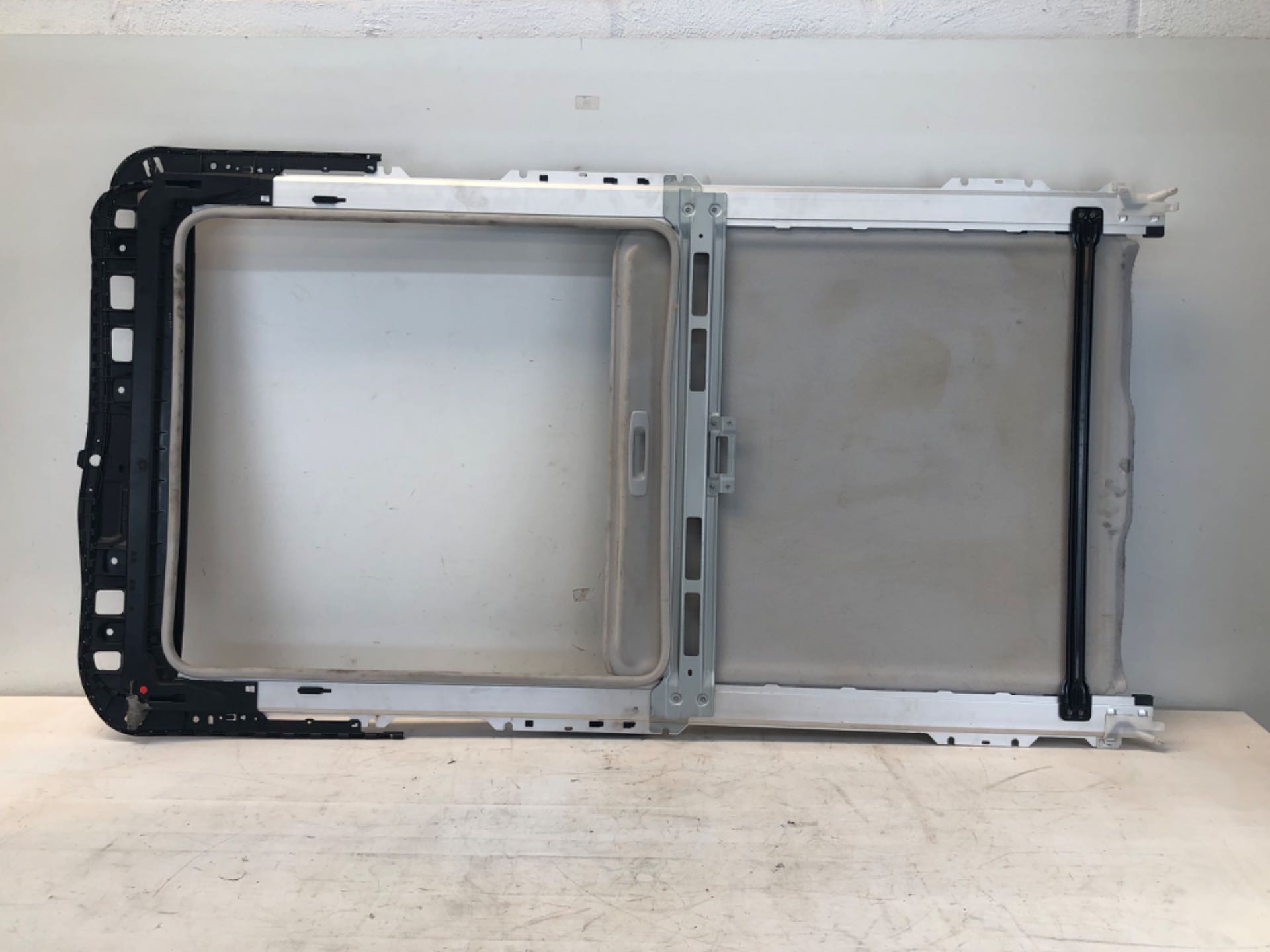 Estrutura Trilho Teto Solar Subaru Forester 2013 2018 Det