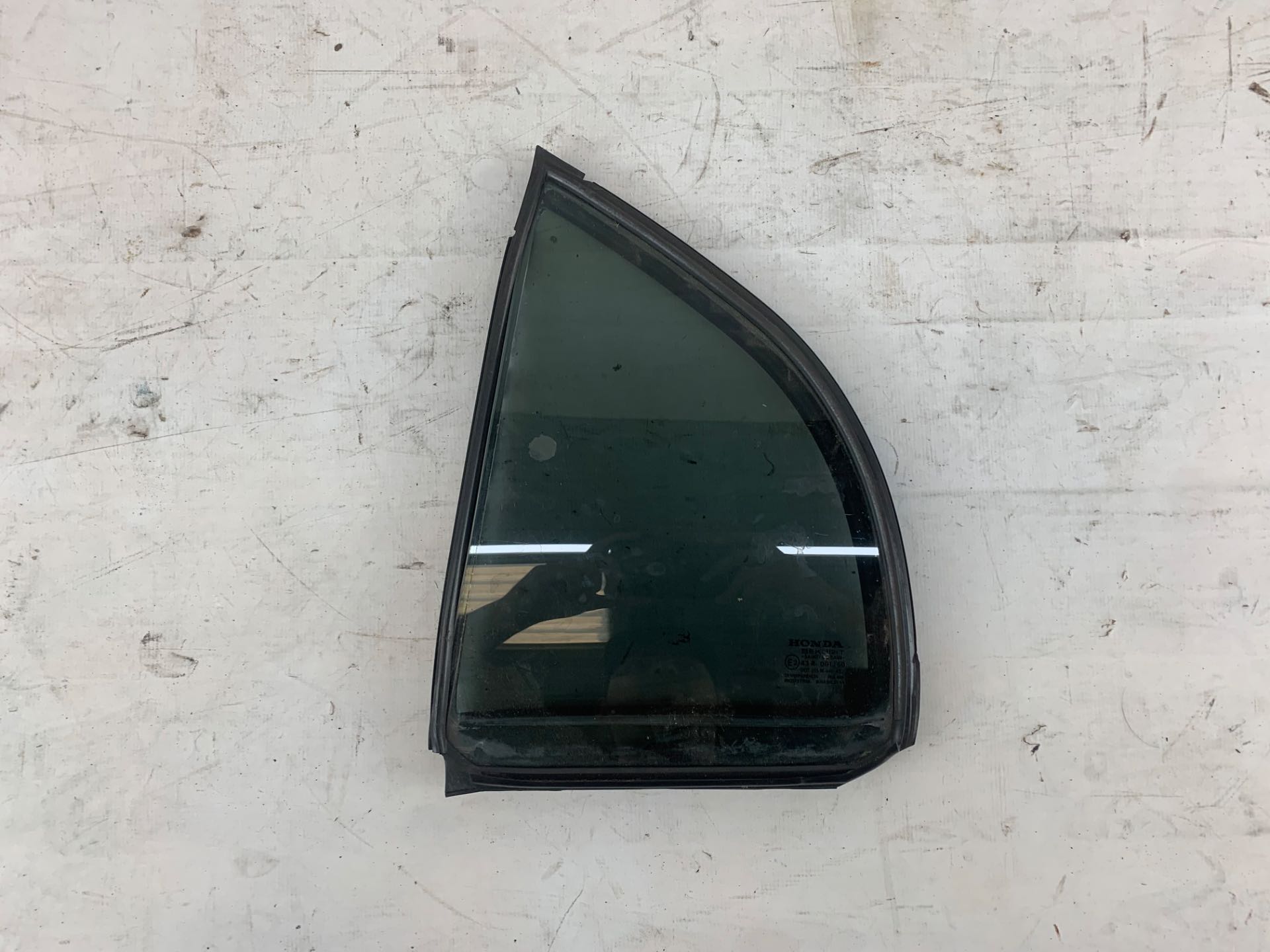Vidro Vigia Traseiro Esquerdo Honda Civic 2001 2006