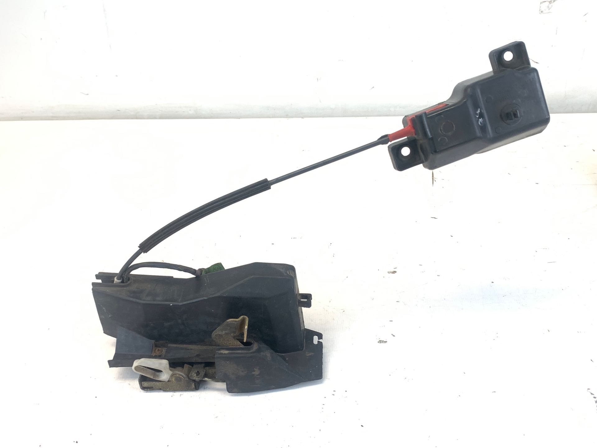 Fechadura Dianteira Esquerda Ford Escort 1997 2003
