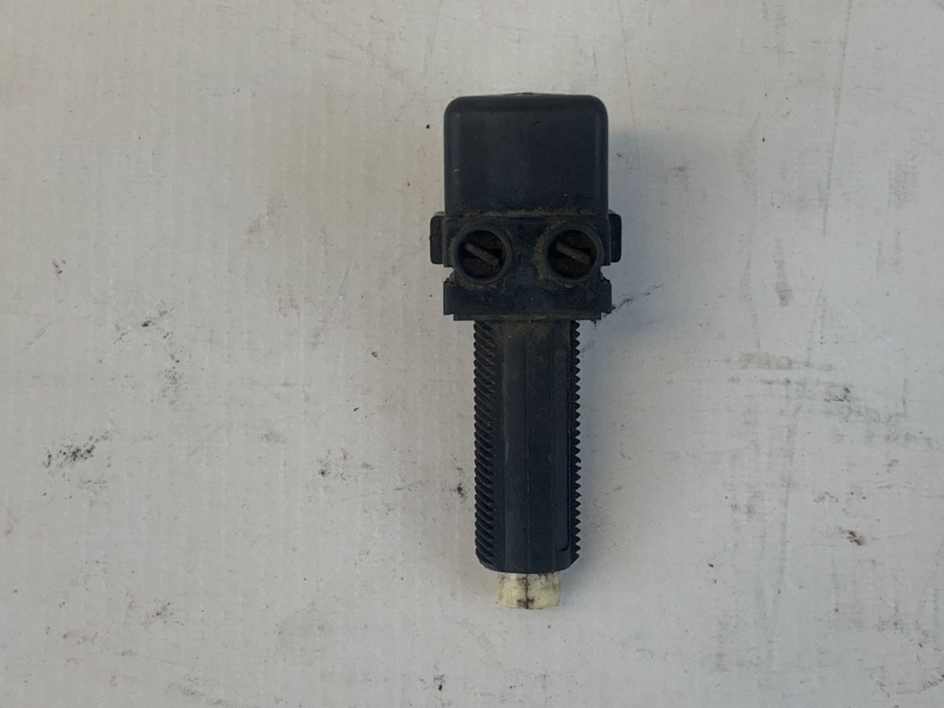 Interruptor Pedal Freio Escort 1.8 1997 2003 82gb13480aa