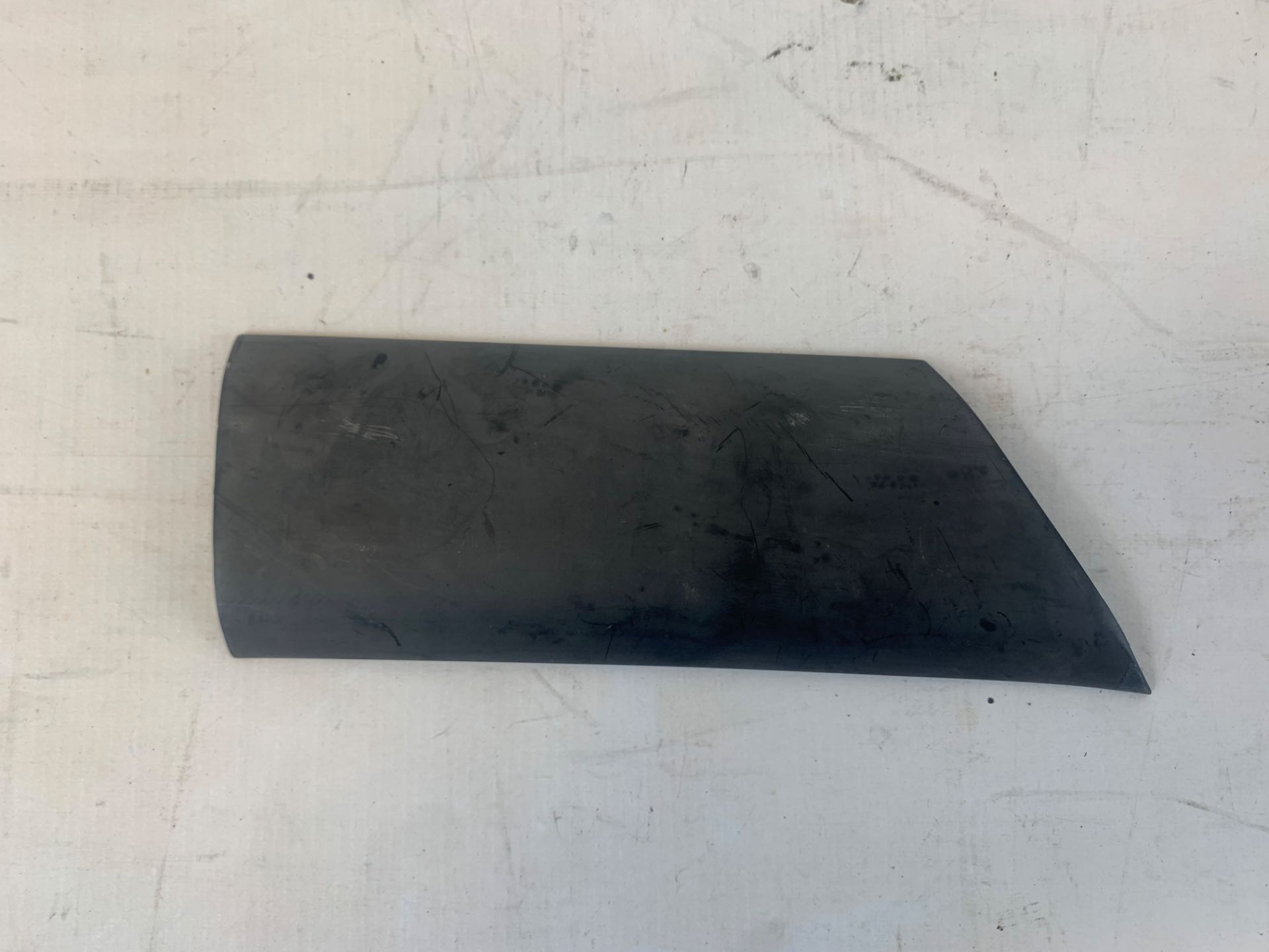 Friso Para Lama Esquerdo Ford Escort 1997 2003