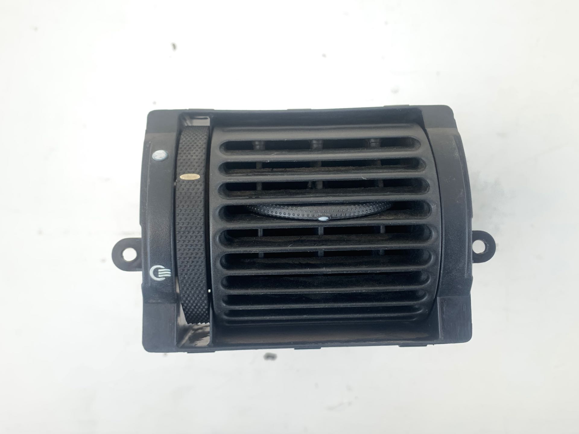 Difusor ar Direito Ford Escort 1997 2003 95awa018b08