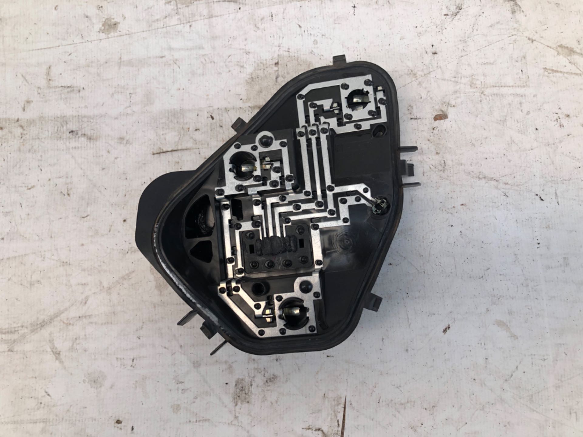 Circuito Lanterna Direito Renault Sandero 2014 2019