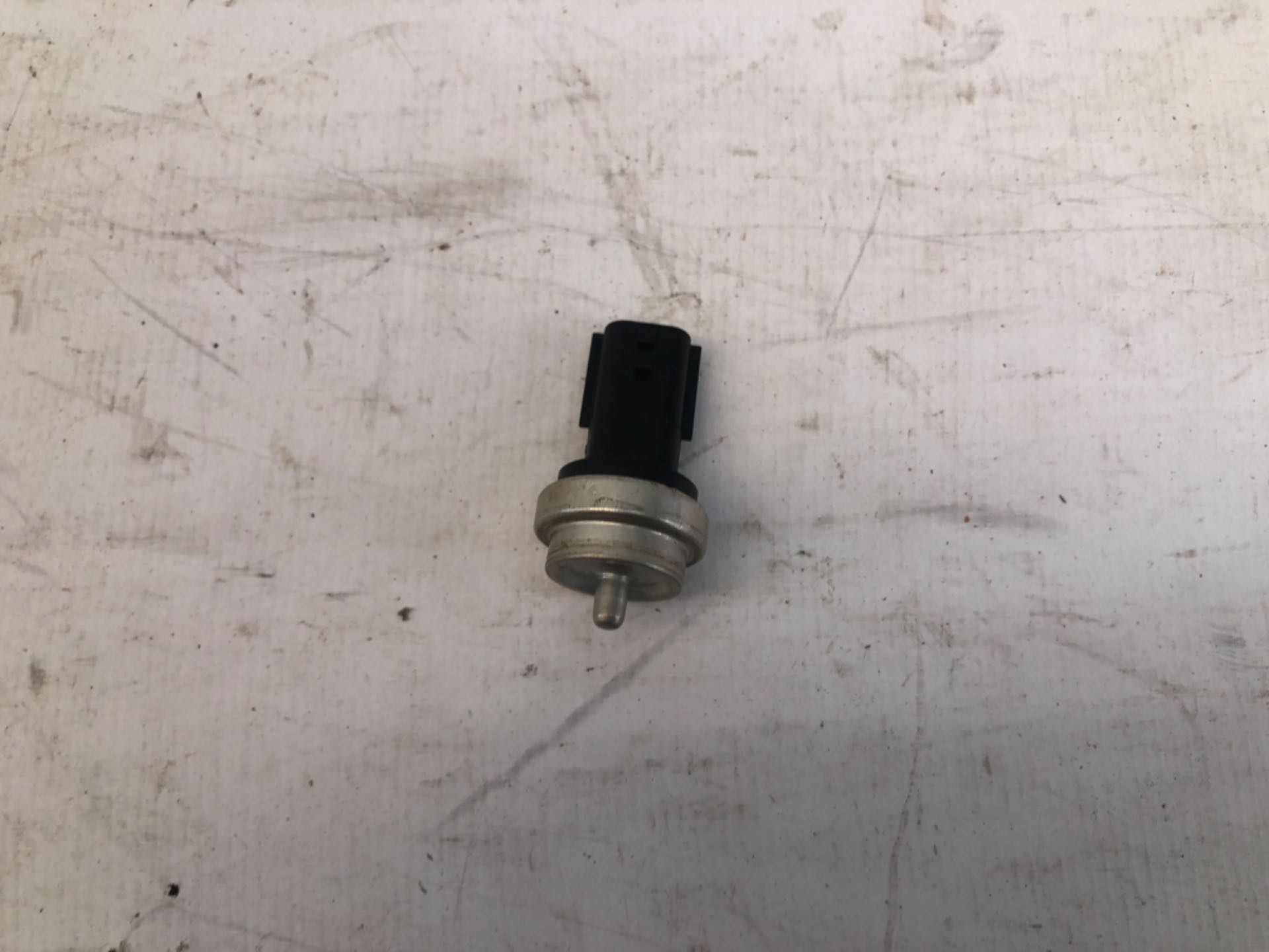 Sensor Temperatura Valvula Termostatica Sandero 2014 2019