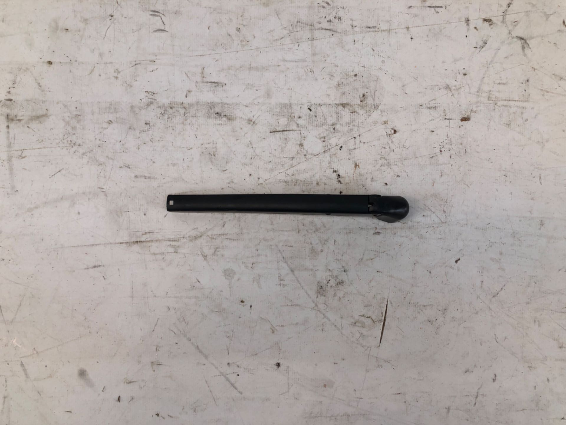 Braço Limpador Vigia Traseiro Renault Sandero 2014 2019