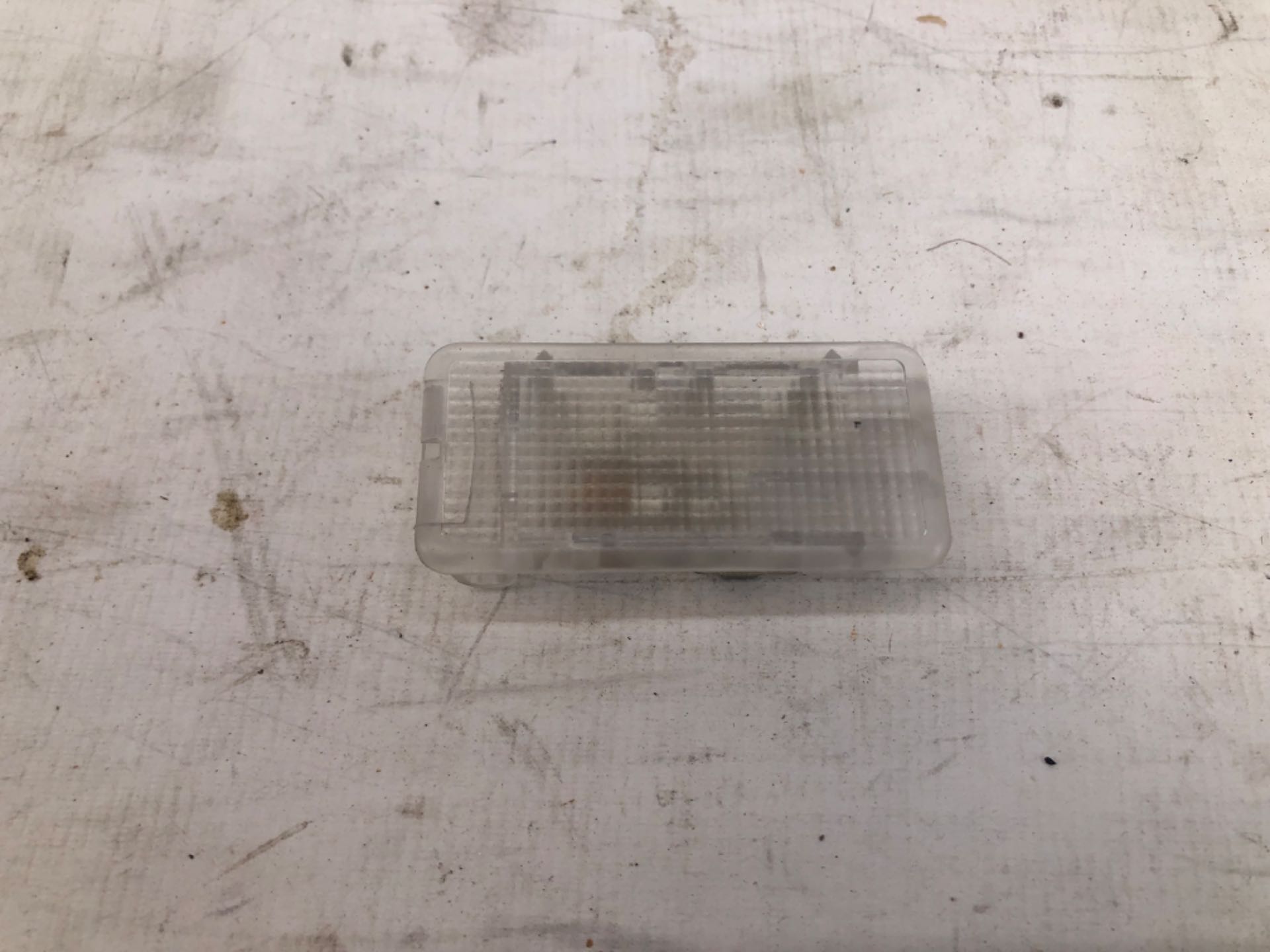 Luz Cortesia Porta Malas Renault Sandero 2014 2019
