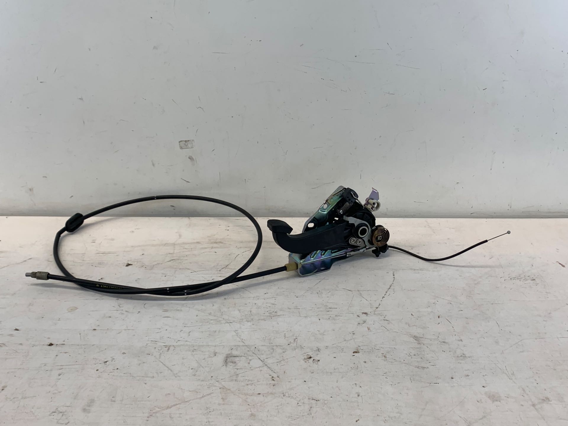 Pedal Freio Estacionamento C180 1.8 2011 2012 a2044201584