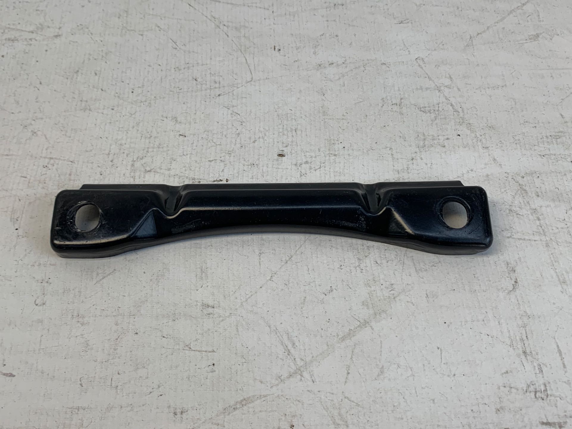 Suporte Trava Bateria Mercedes C180 2011 2012 A2046280141