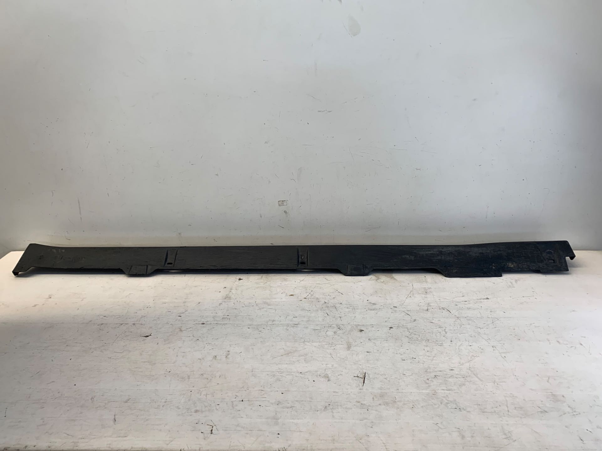 Saia Spoiler Lateral Esquerda Honda Civic 1996 2000 Detalhe