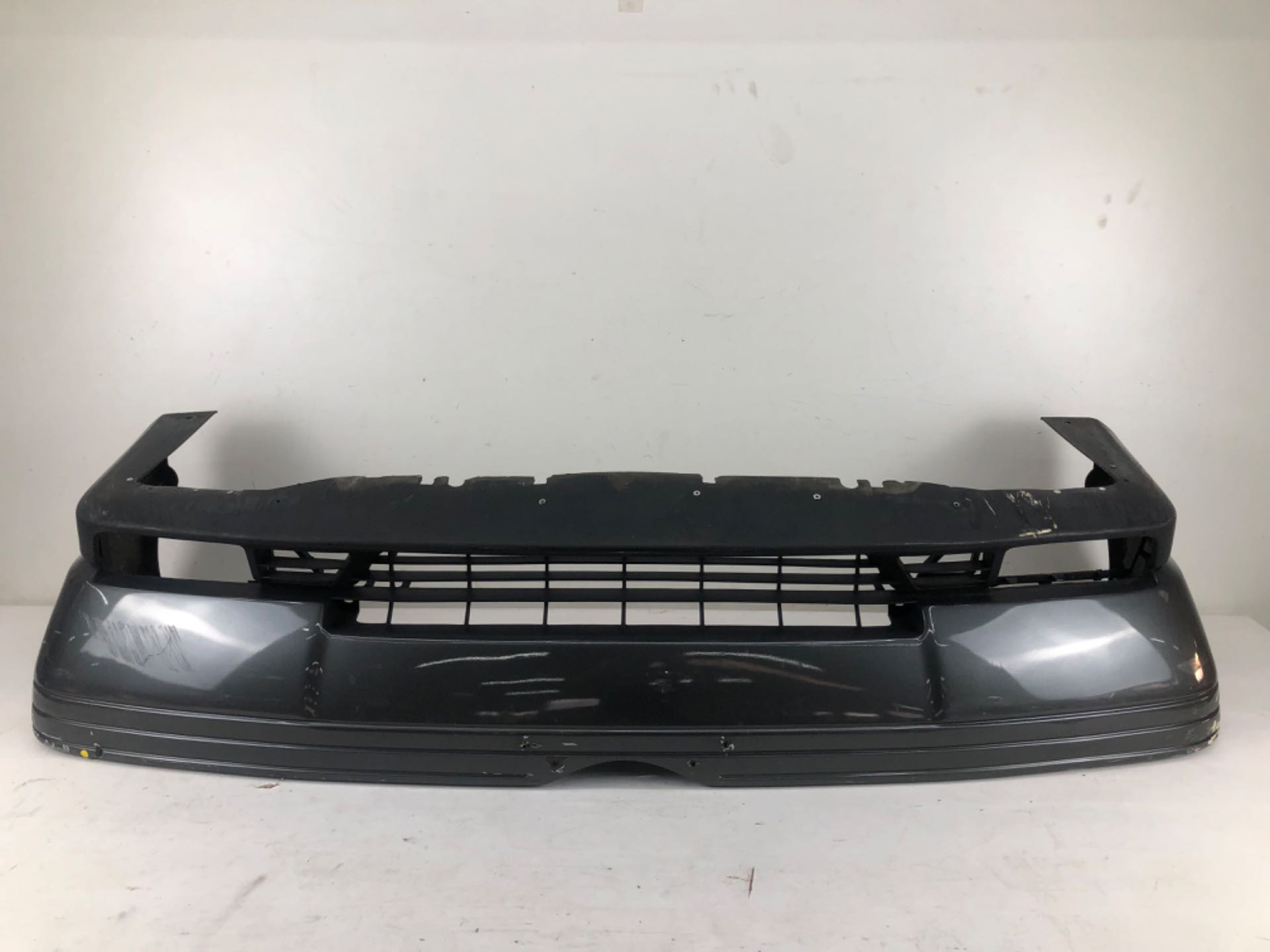 Para Choque Dianteiro Alfa Romeo 164 1993 1997 Detalhe