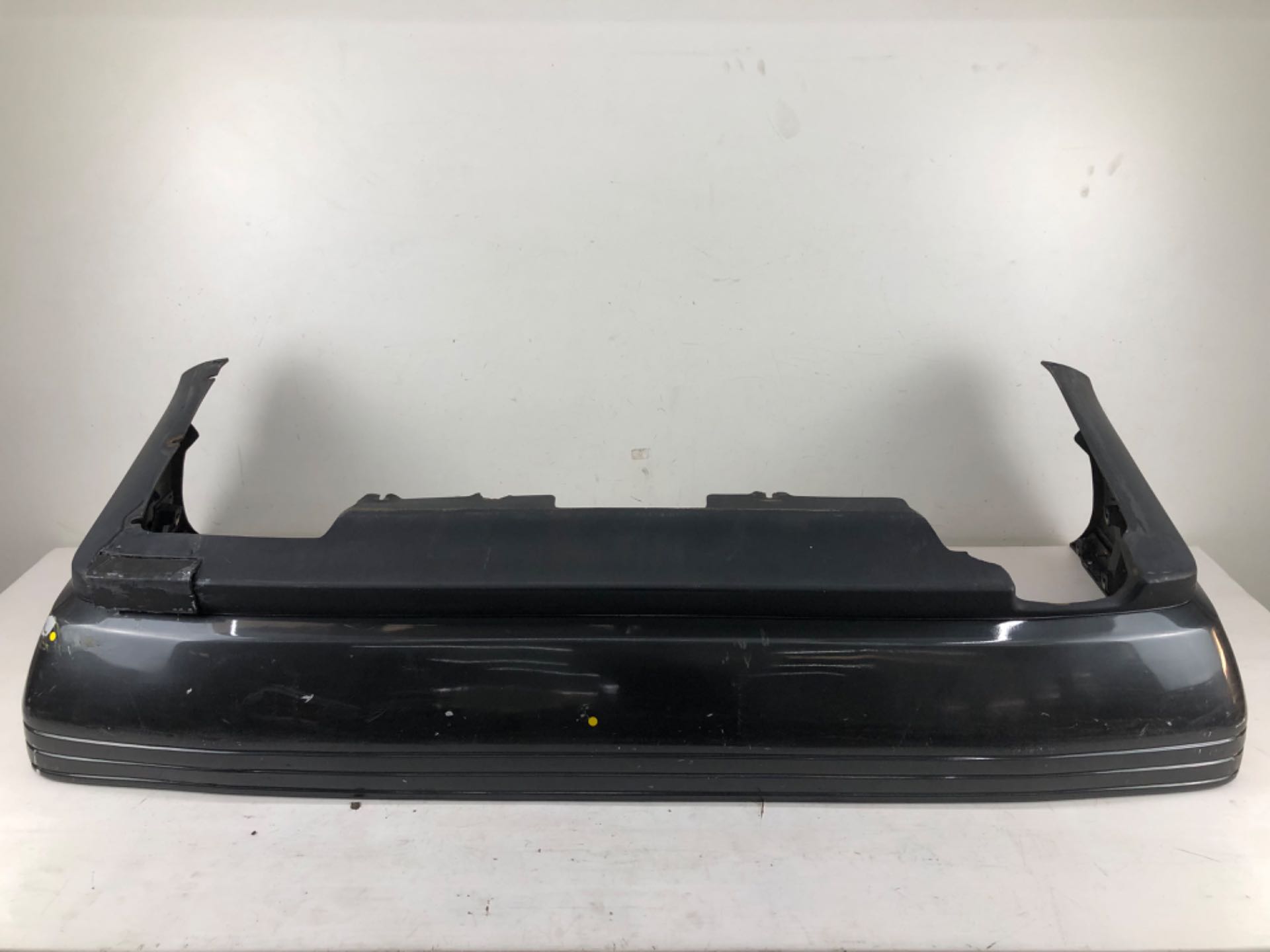 Para Choque Traseiro Alfa Romeo 164 1993 1997 Detalhe