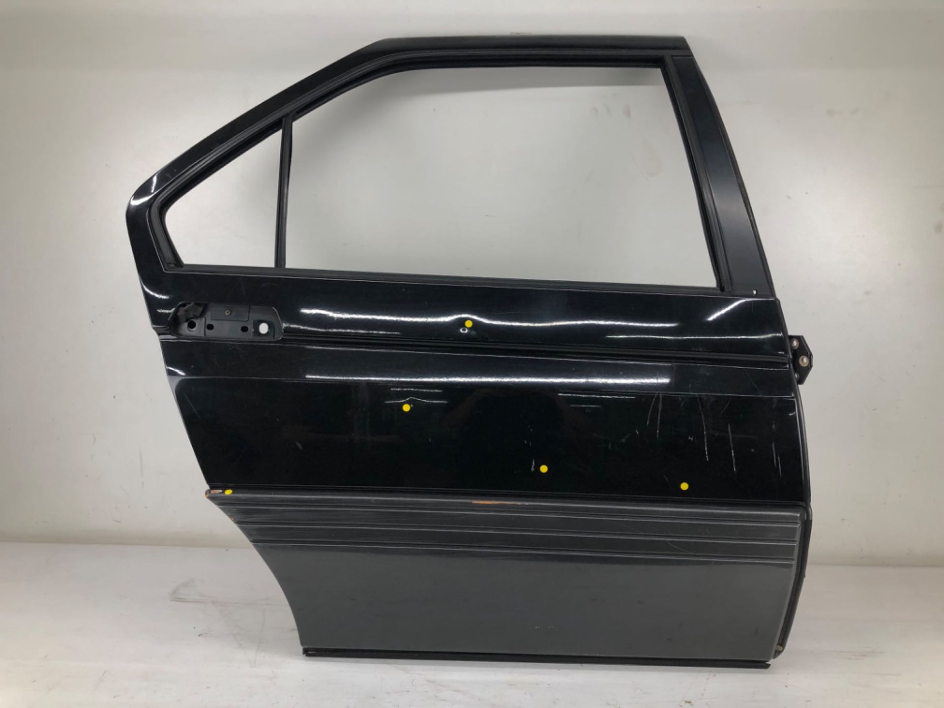 Porta Traseira Direita Alfa Romeo 164 1993 1997 Detalhe