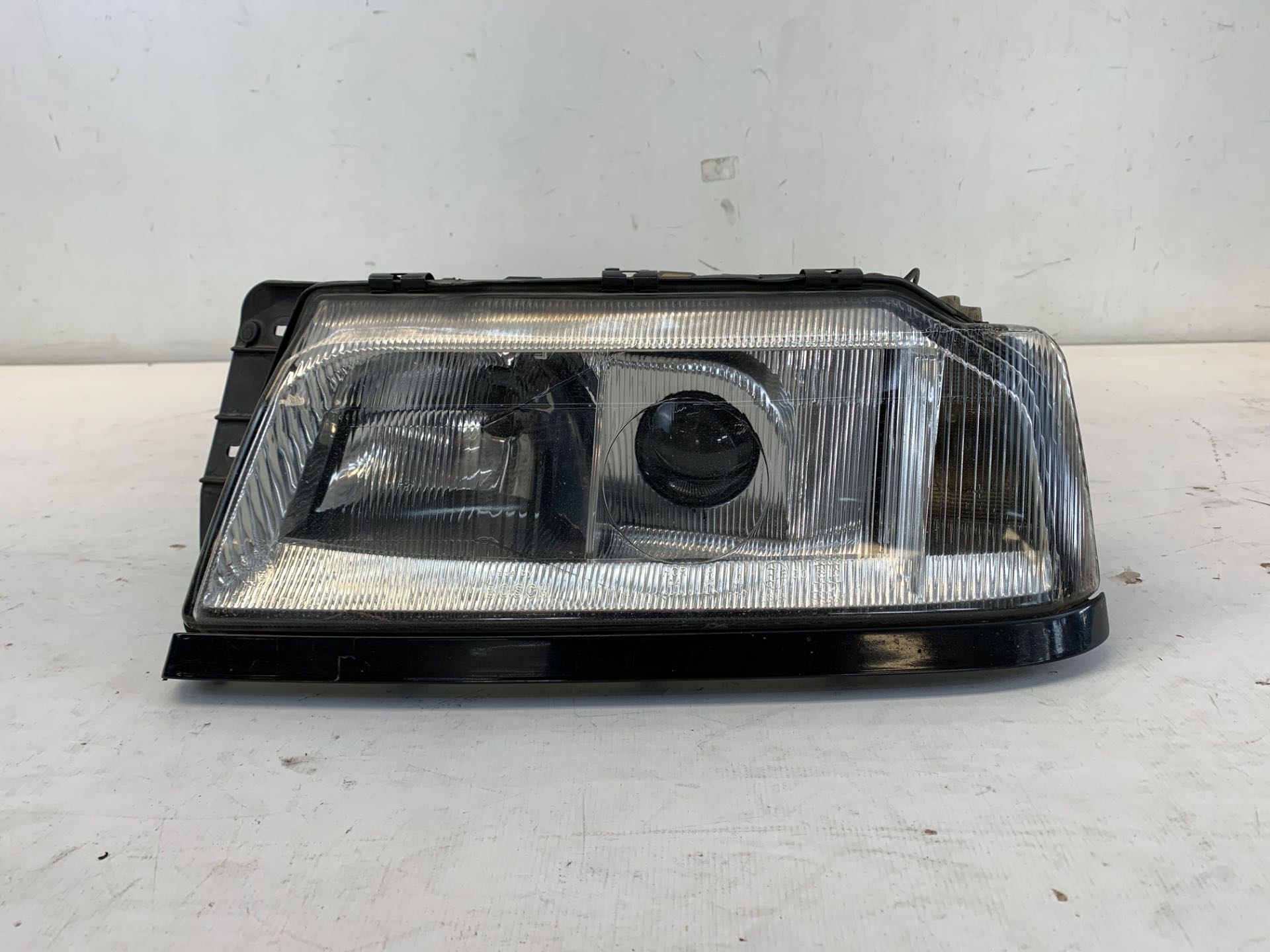 Farol Esquerdo Alfa Romeo 164 1994 1997