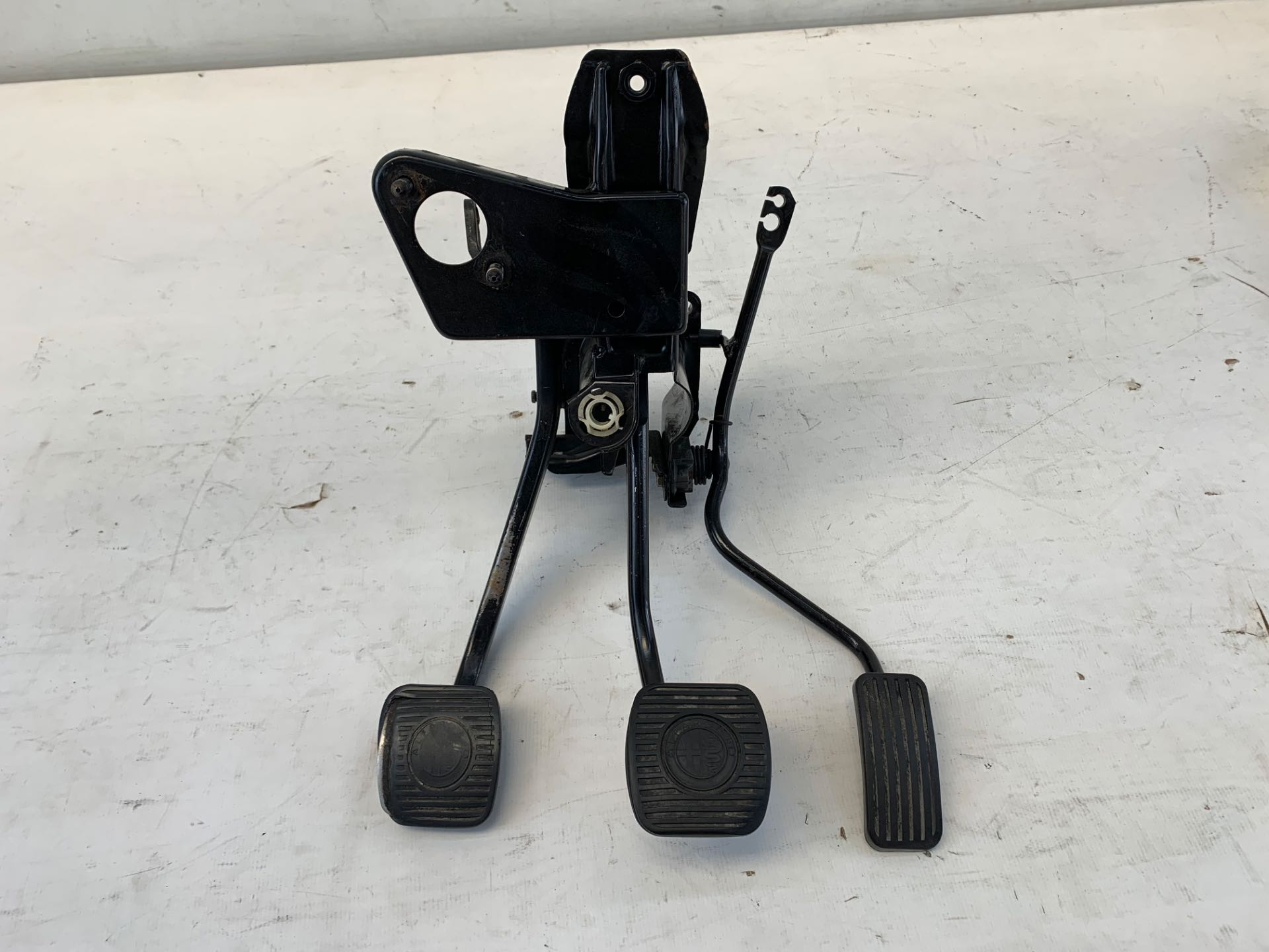 Pedaleira Alfa Romeo 164 1993 1997 Completo