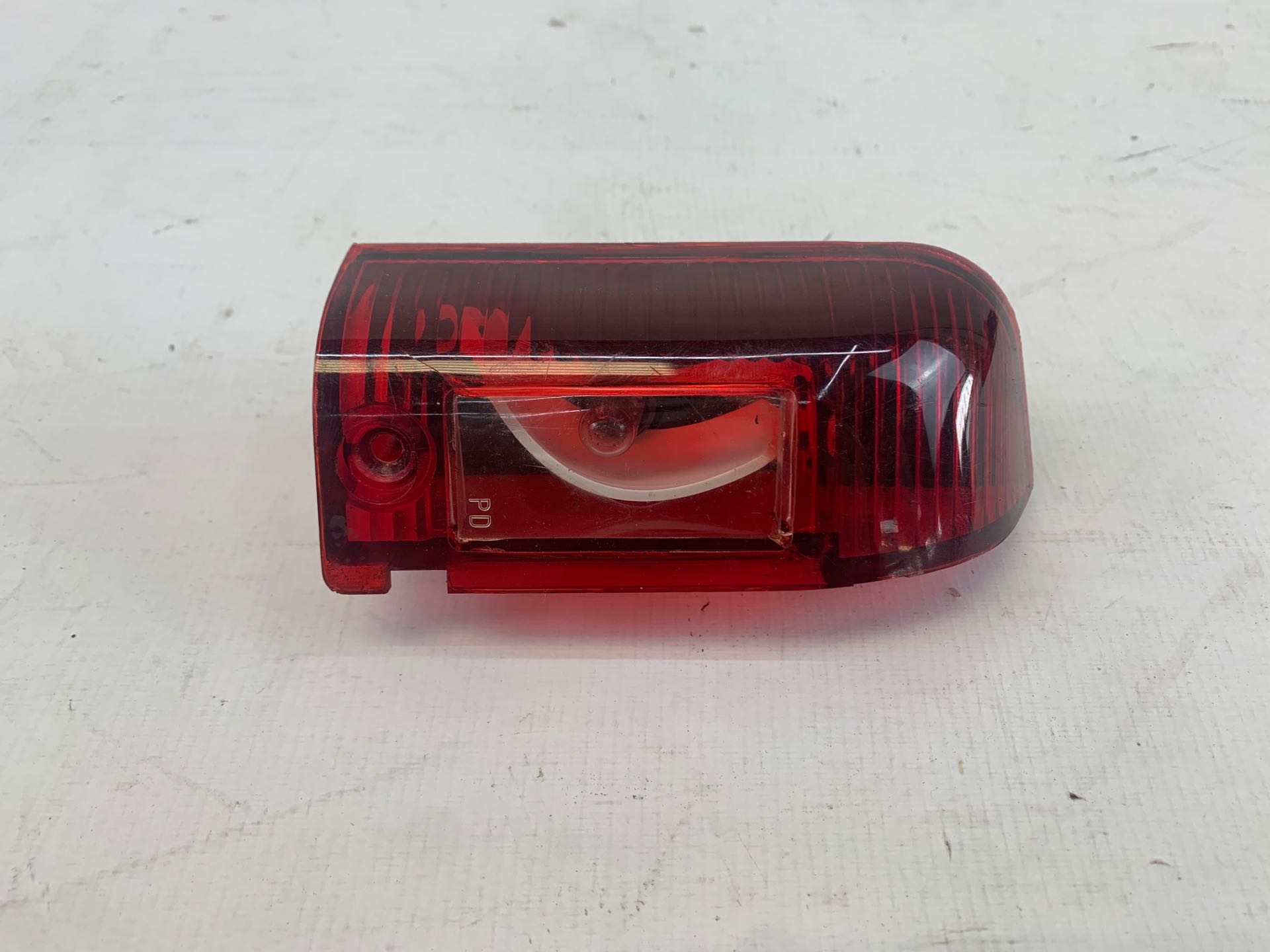 Luz Cortesia Forro Traseira Direita Alfa Romeo 164 1993 1997