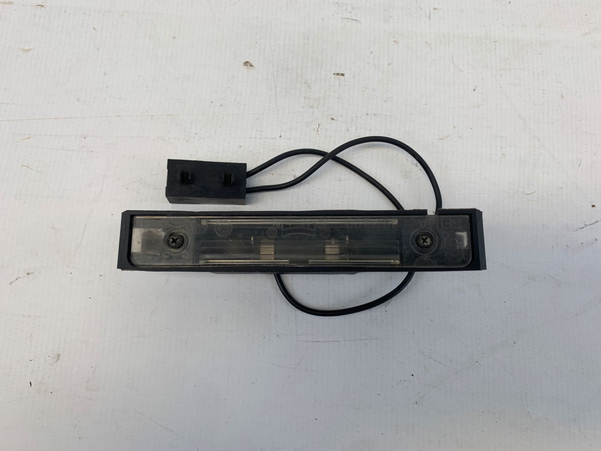 Luz Cortesia Inferior Painel Alfa Romeo 164 1993 1997