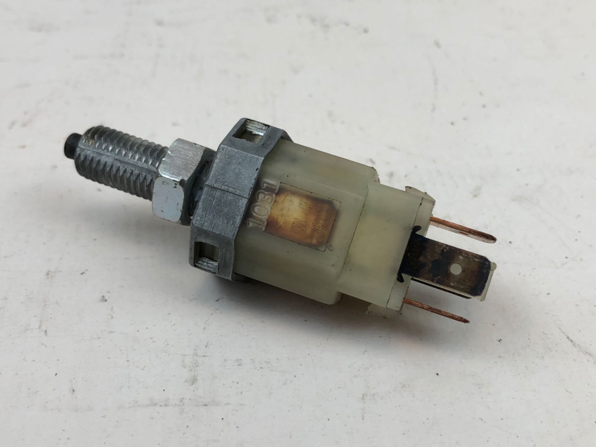 Interruptor Pedal Freio Chery Face 2010 2015 a213720010