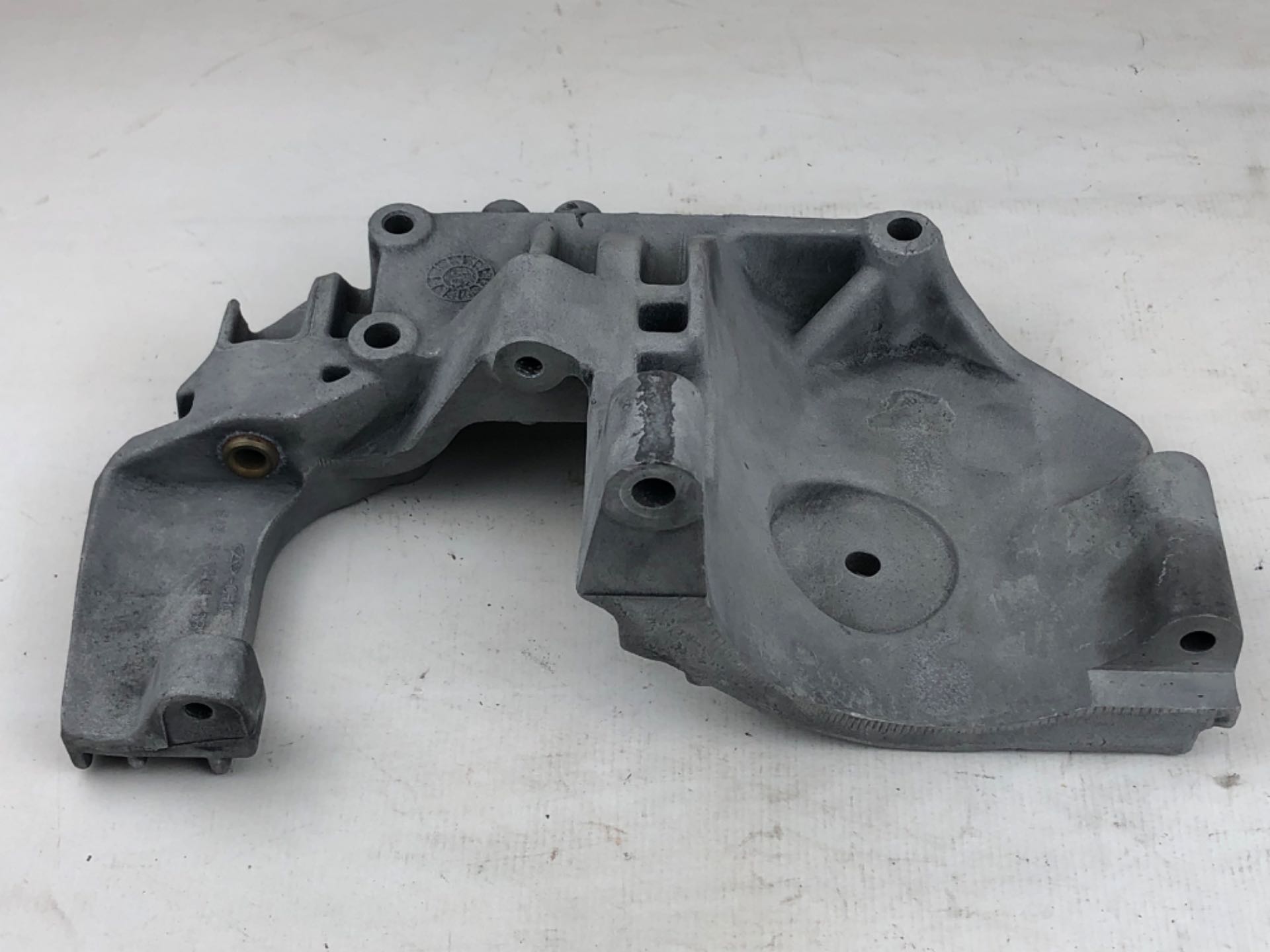 Suporte Alternador Chery Face 1.3 2010 2015