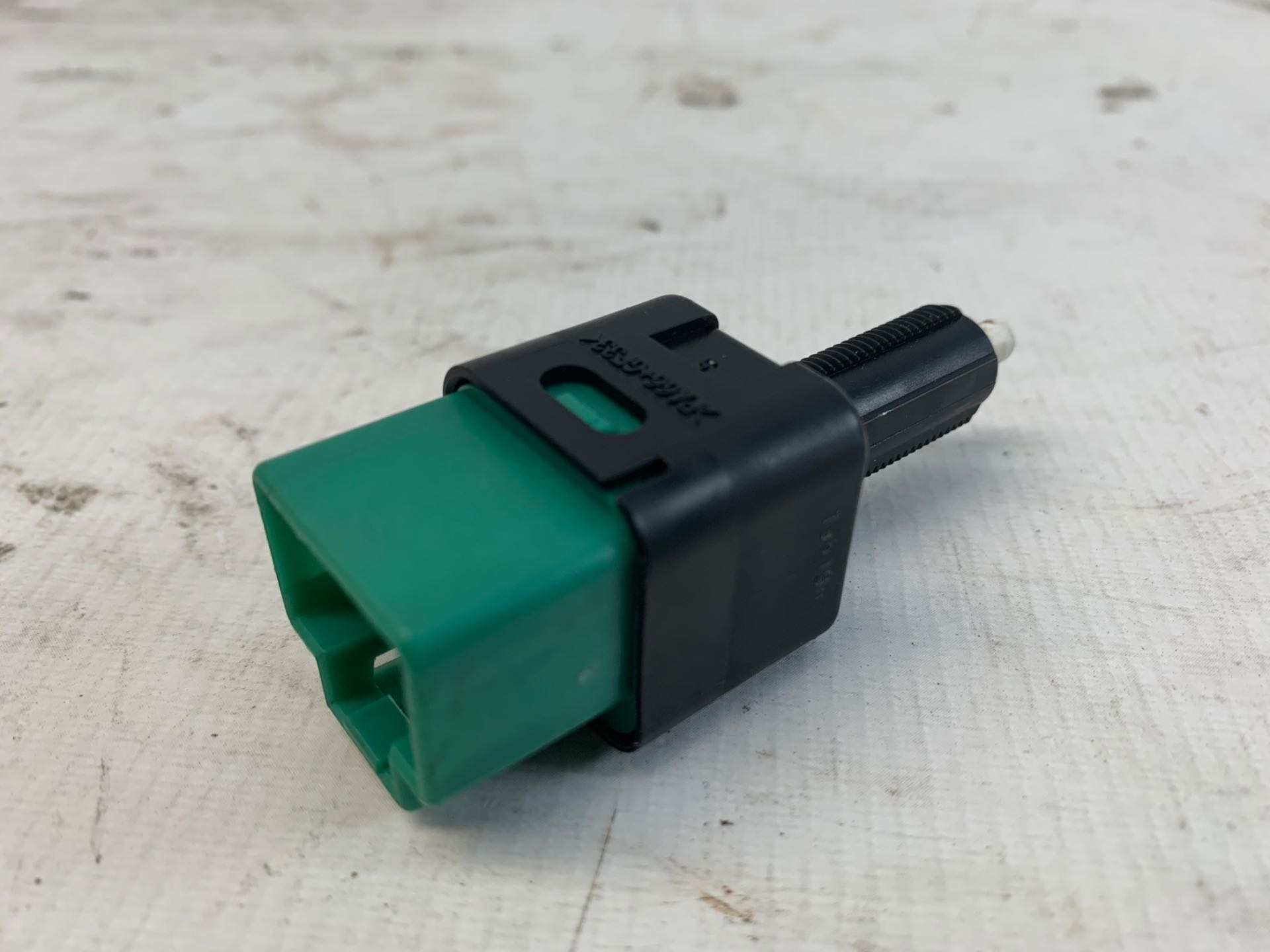 Interruptor Pedal Freio Nissan Versa 1.6 Aut 2017 2019