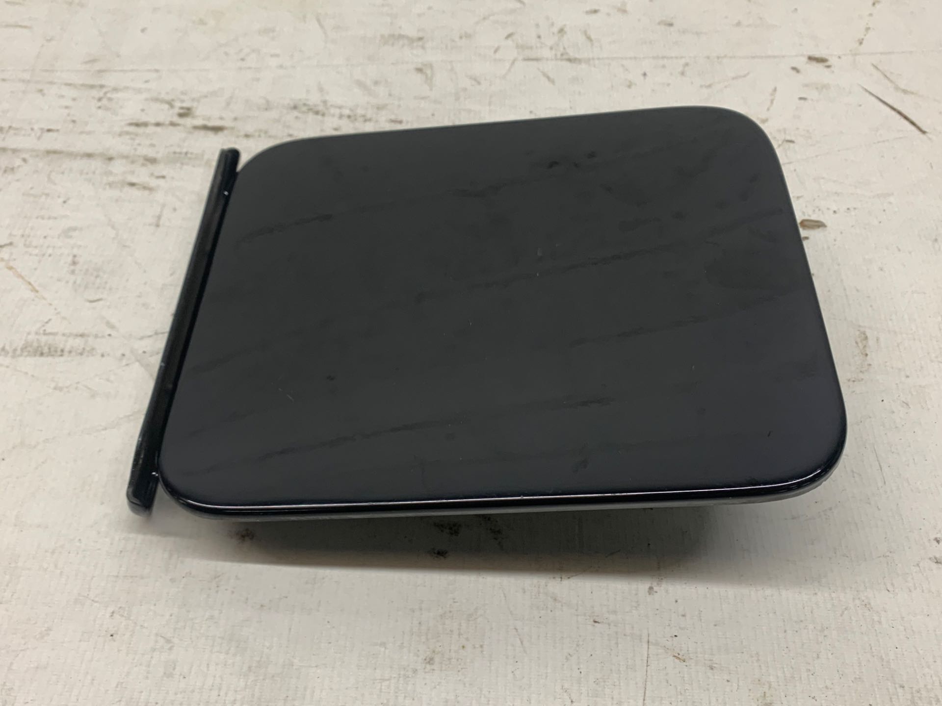Portinhola Tanque Combustivel Nissan Versa 2015 2019 Preto
