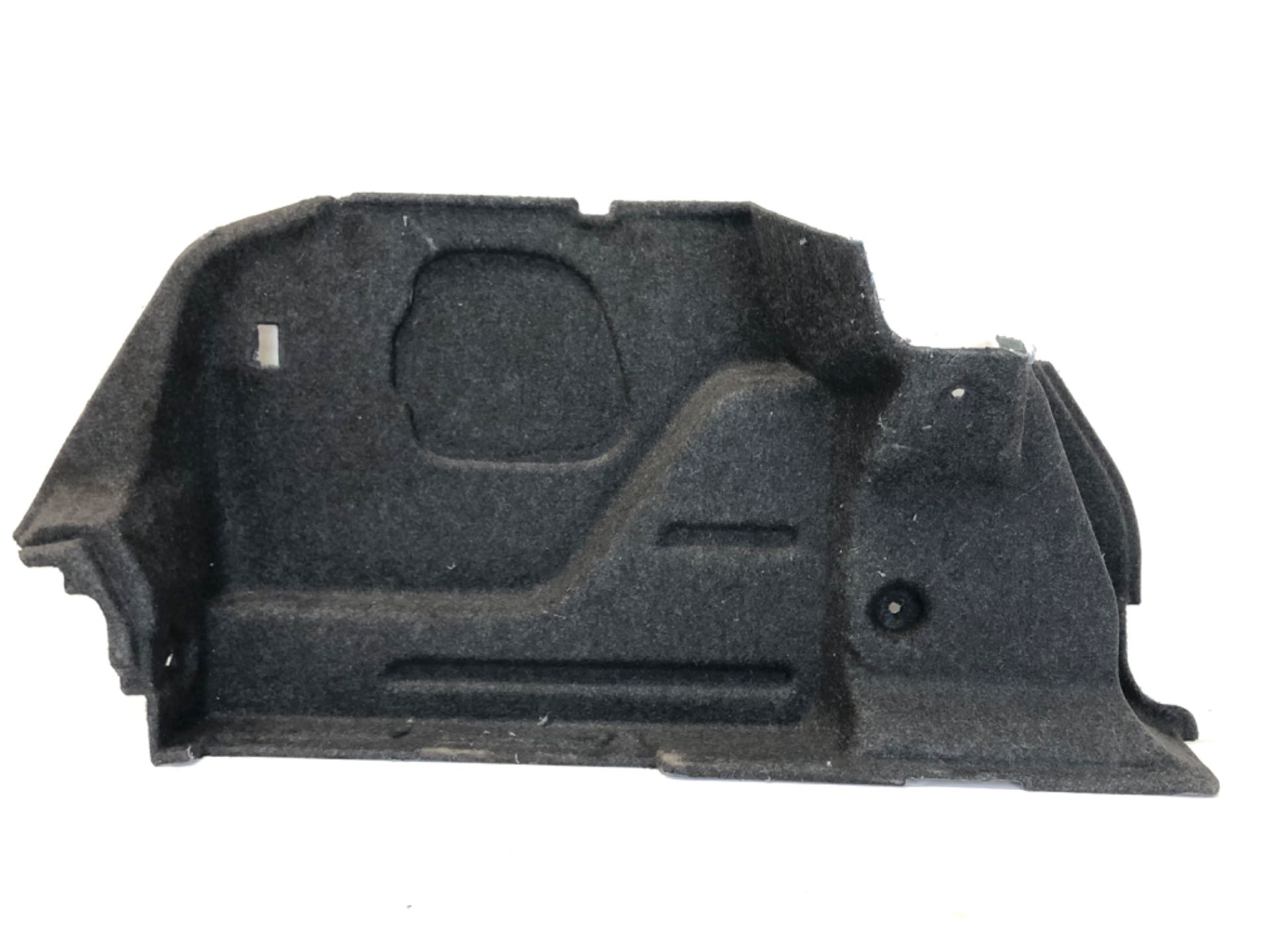 Forro Lateral Esquerdo Porta Malas Gm Cruze 2016 2023 Sedan