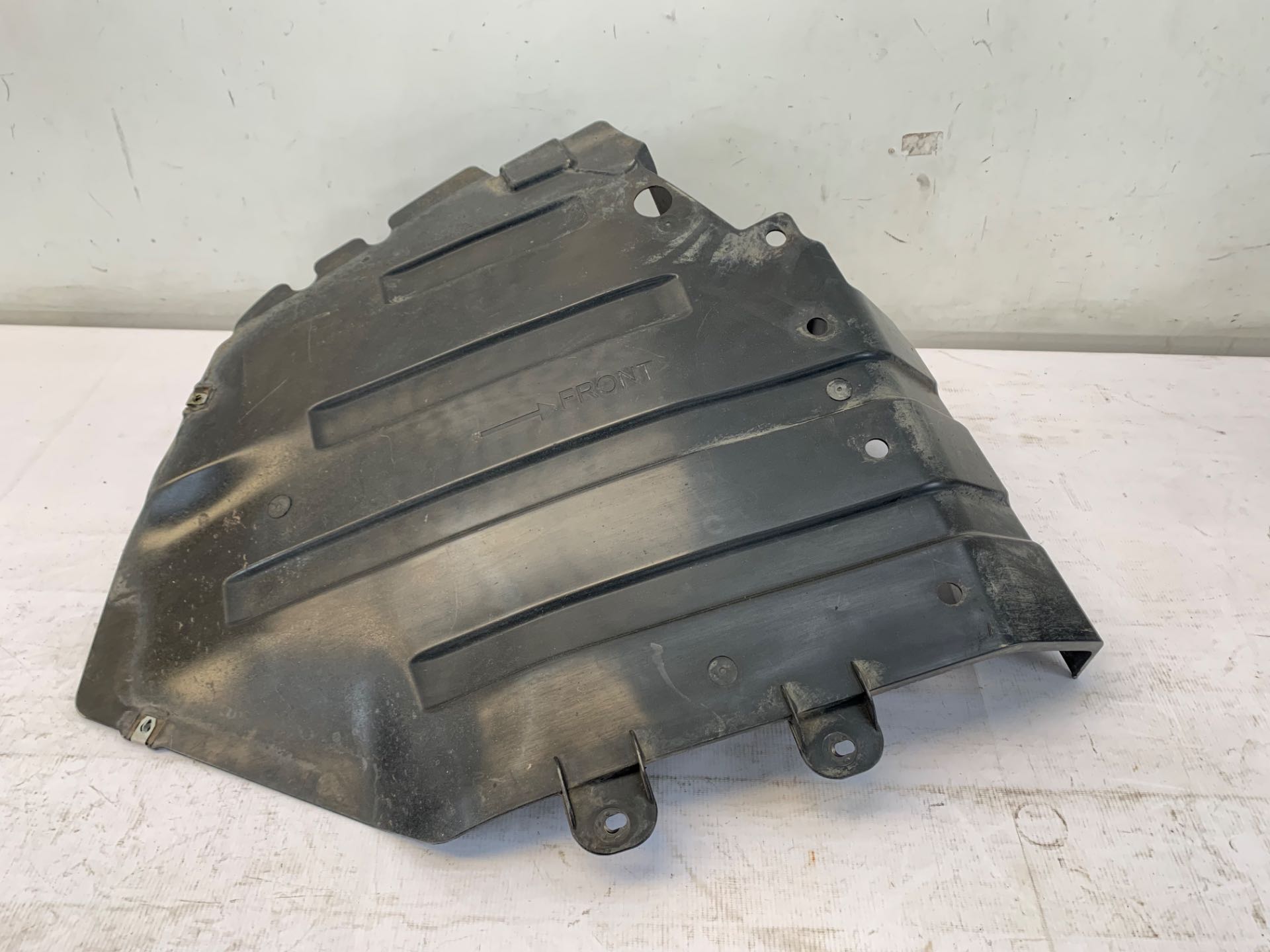 Defletror Inferior Traseiro Cruze Sedan 2016 2023 39052123