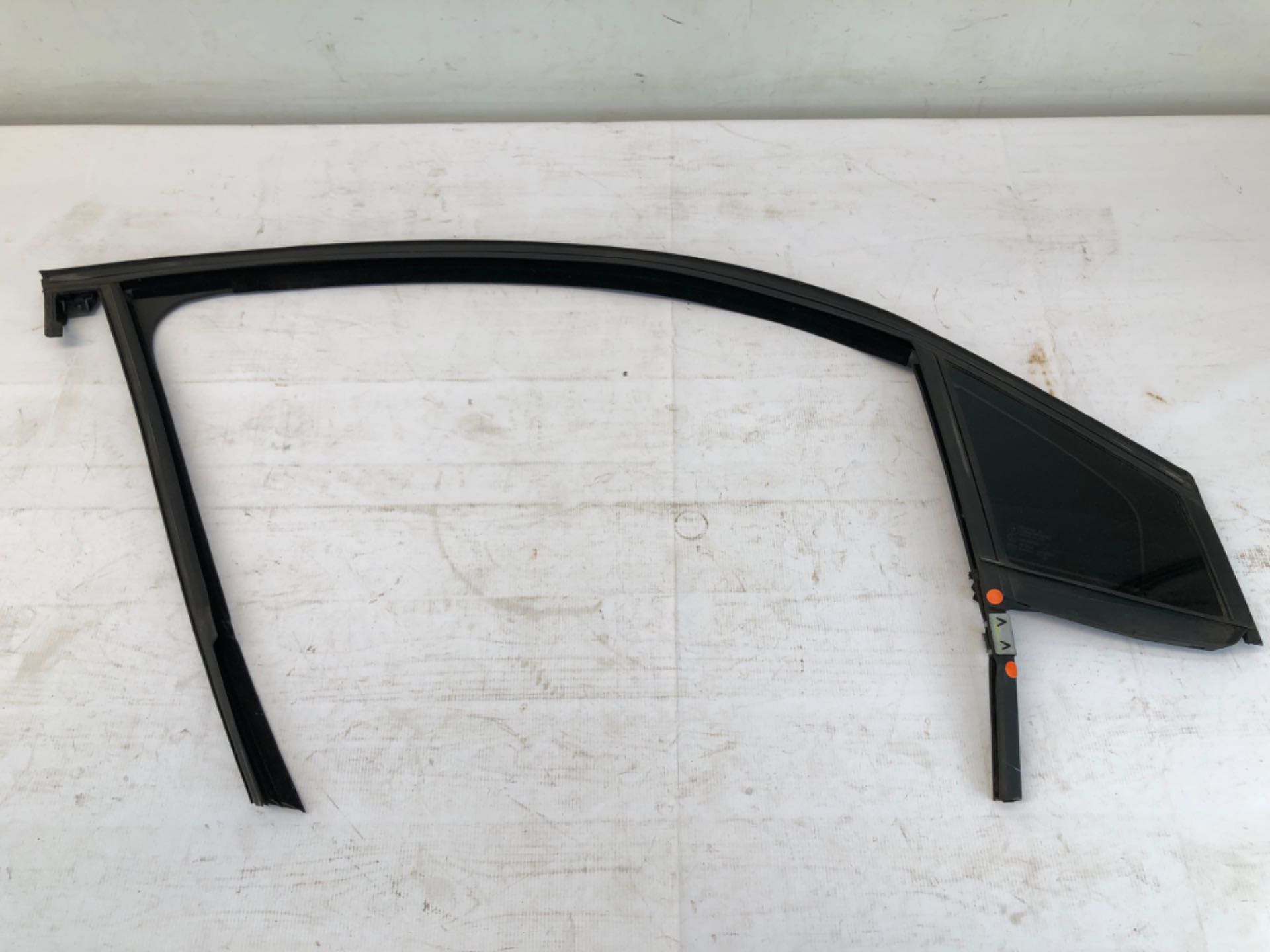 Vigia Dianteiro Direito GM Cruze Sedan 2016 2023 Detalhe